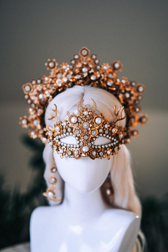 Golden Masquerade Floral Earrings White Gold Pearl Crystal Jewelry