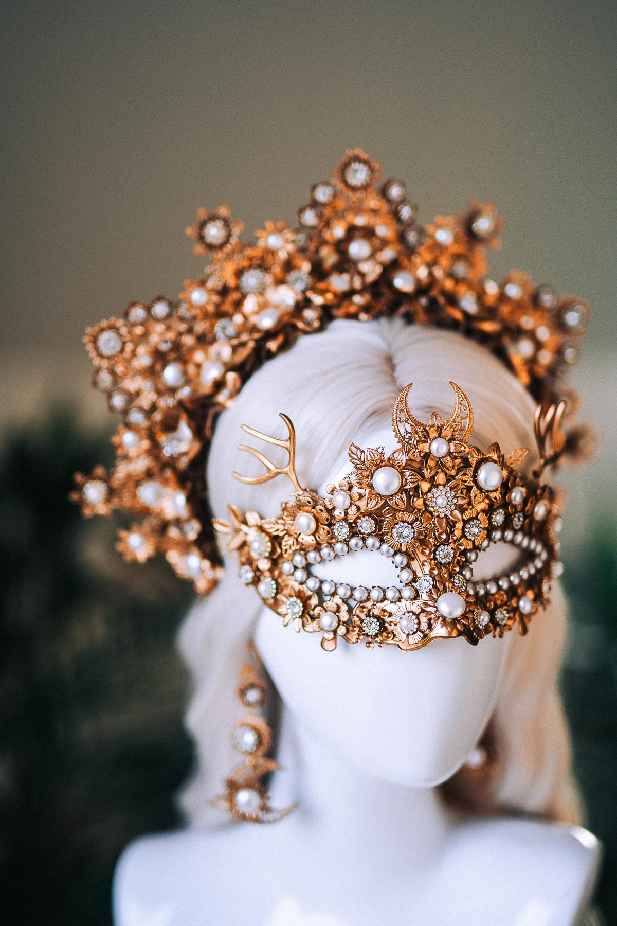 Golden Masquerade Floral Earrings White Gold Pearl Crystal Jewelry