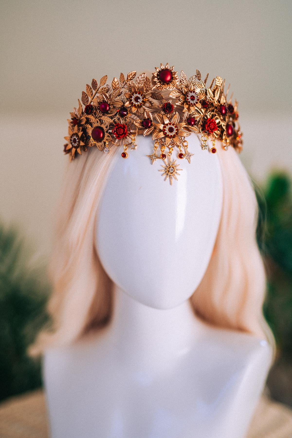 Gold Tiara,Bridal Headpiece,Burgundy Crown,Wedding Tiara,Gemstone Headband,Baroque Hairpiece,Red Flower Tiara,Gala Queen Look