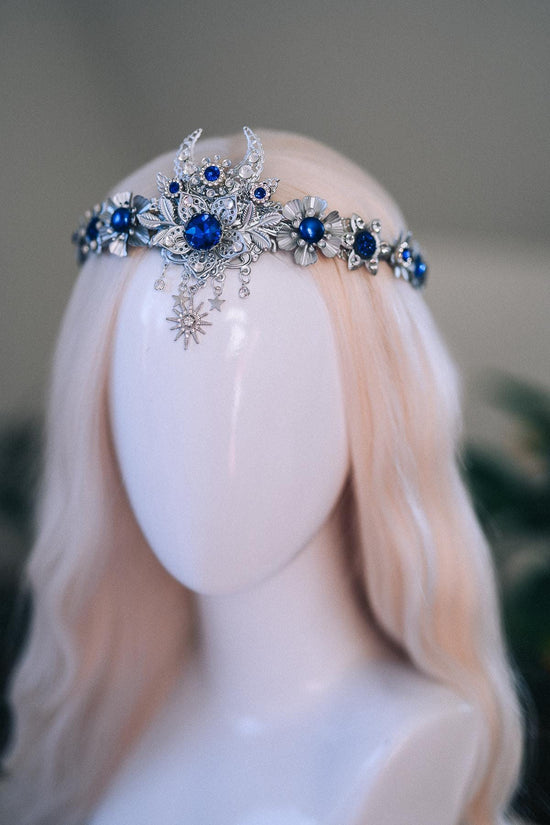 Silver Moon Goddess Tiara Blue Crystals Crescent Crown Celestial Headpiece Wedding Ball Festival Costume Silver Tiara Bride