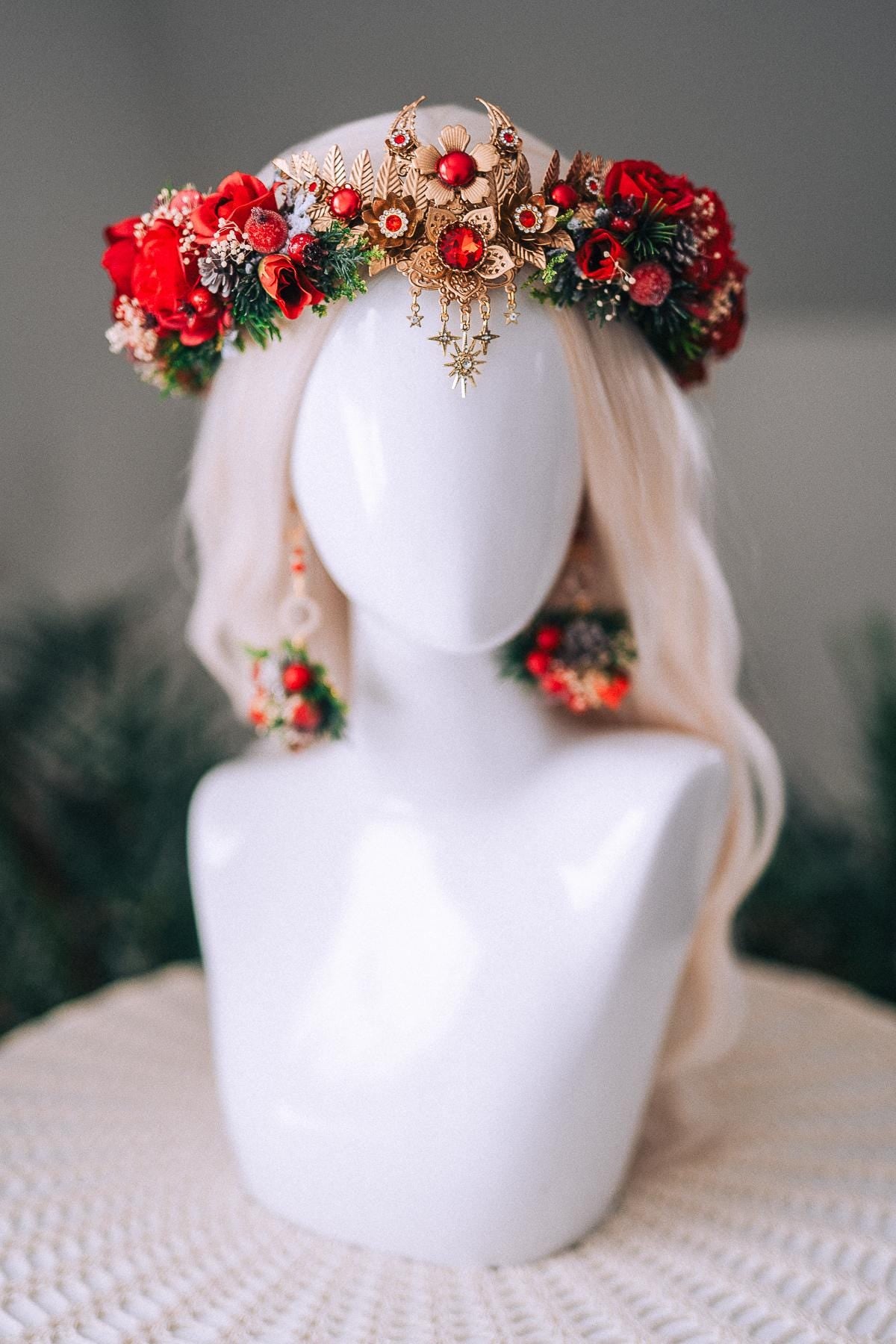 Christmas Floral Earrings Red Roses Gold