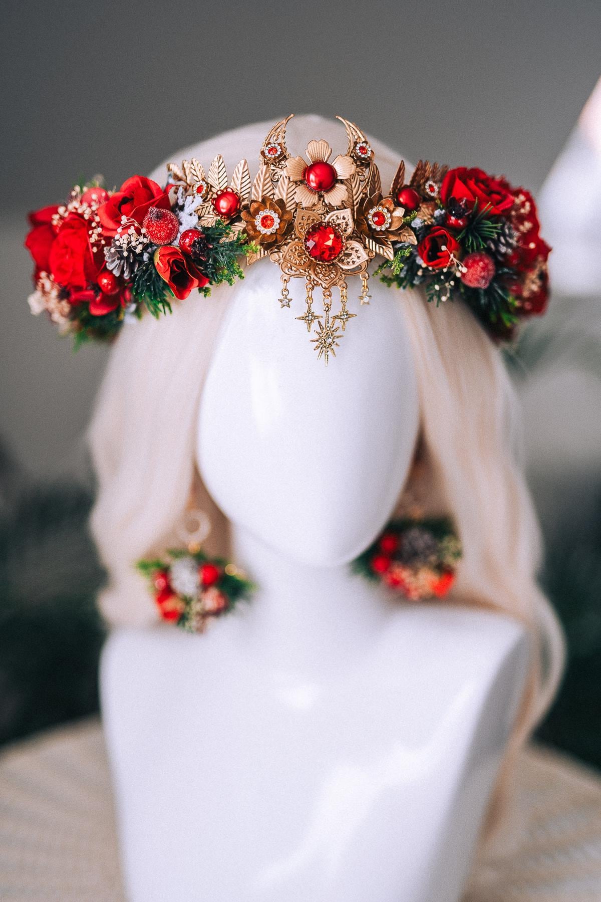 Christmas Floral Earrings Red Roses Gold