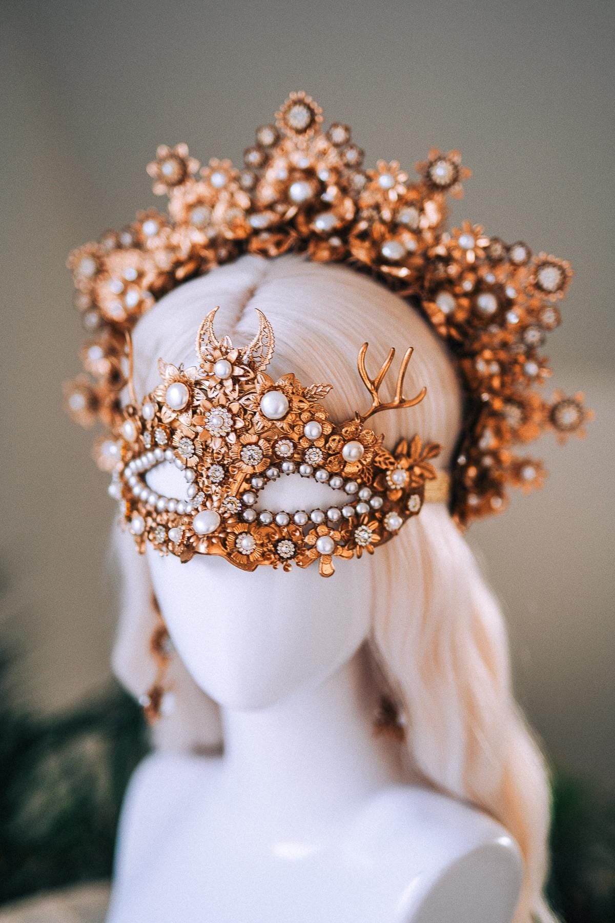 Golden Masquerade Floral Earrings White Gold Pearl Crystal Jewelry