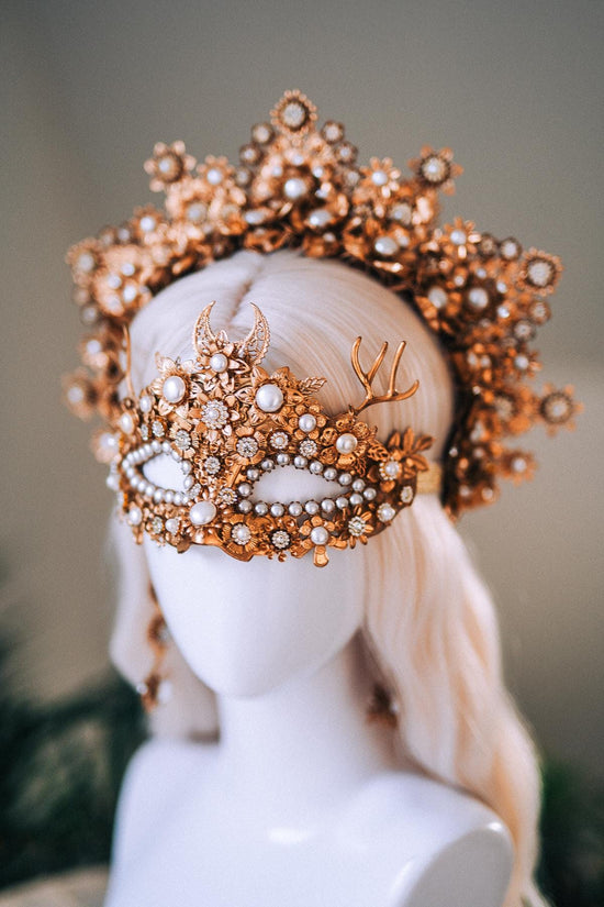 Golden Masquerade Floral Earrings White Gold Pearl Crystal Jewelry