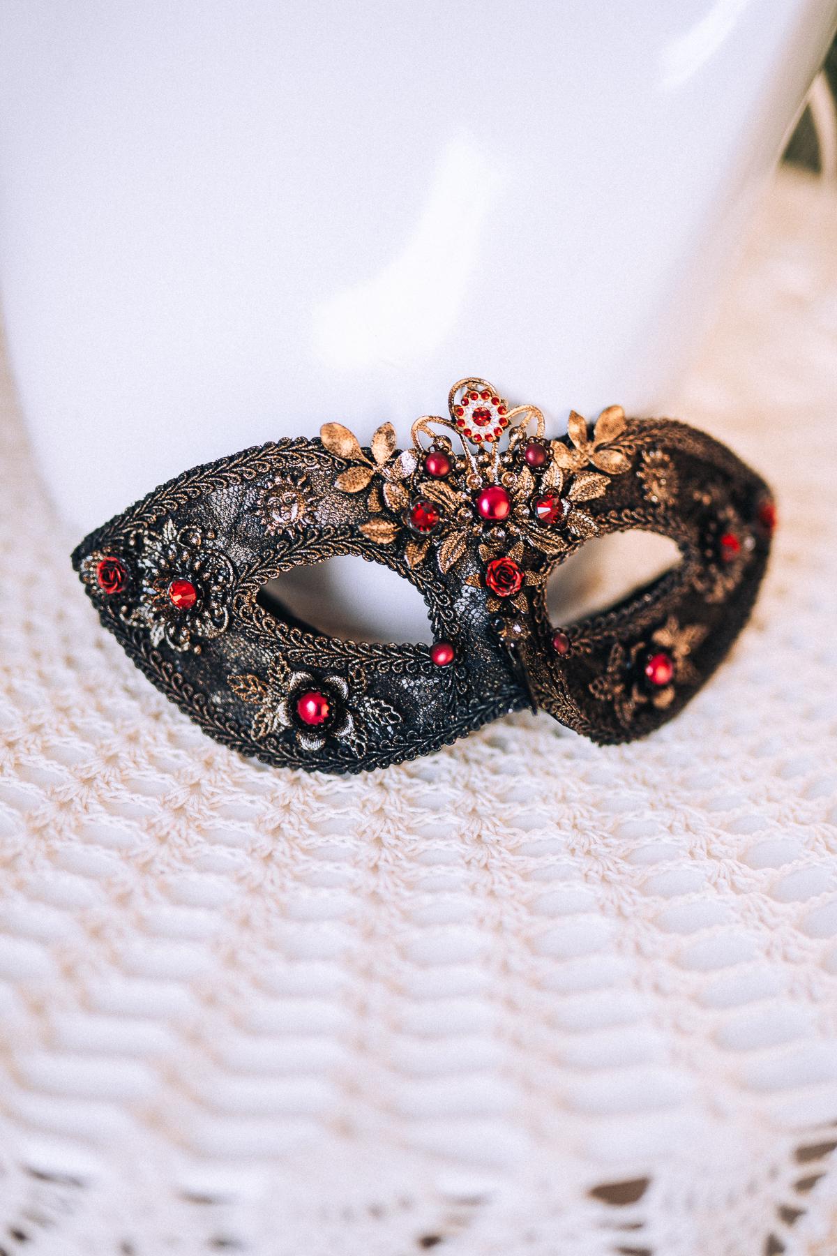 Golden Rose Masquerade Halo Crown Red Pink Floral Carnival Headpiece