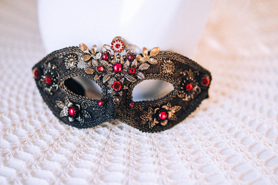 Golden Rose Masquerade Halo Crown Red Pink Floral Carnival Headpiece