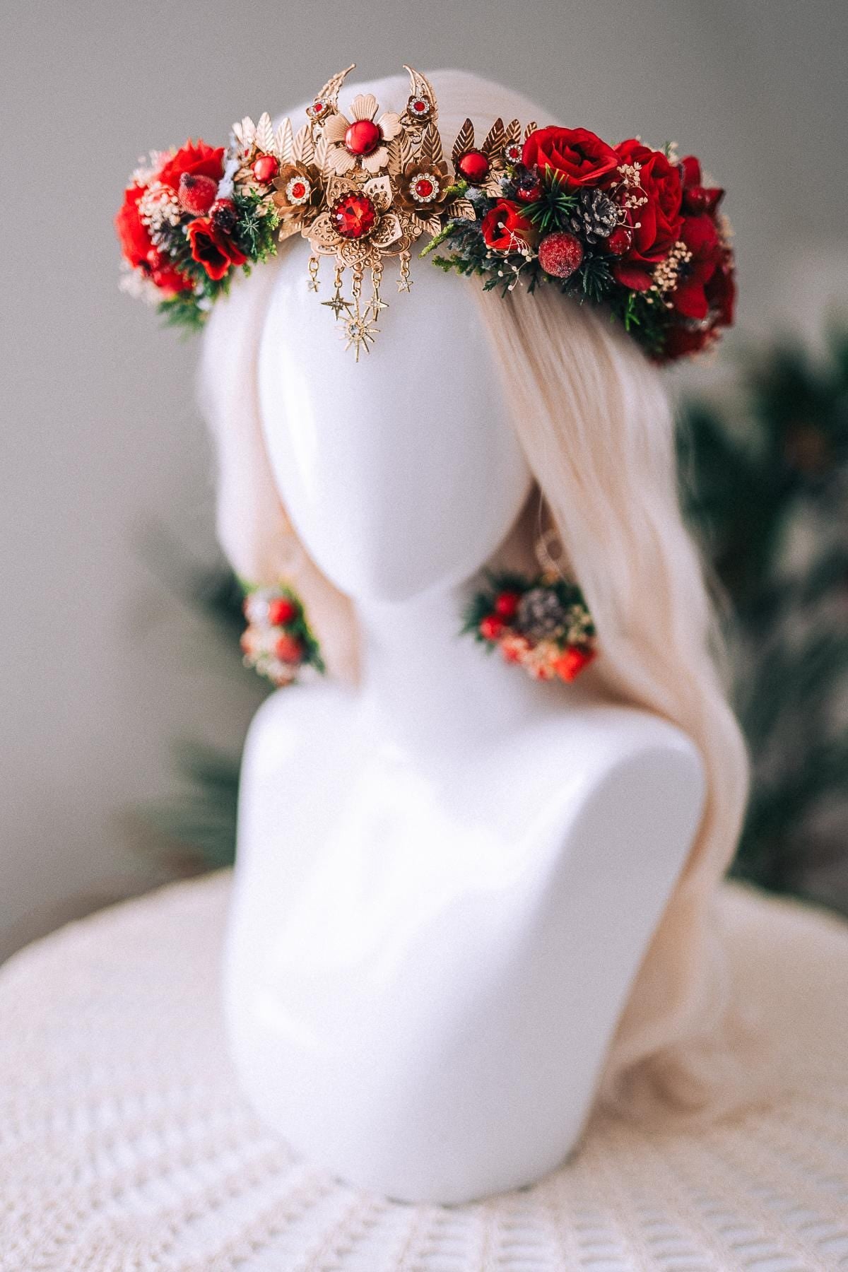 Christmas Floral Earrings Red Roses Gold