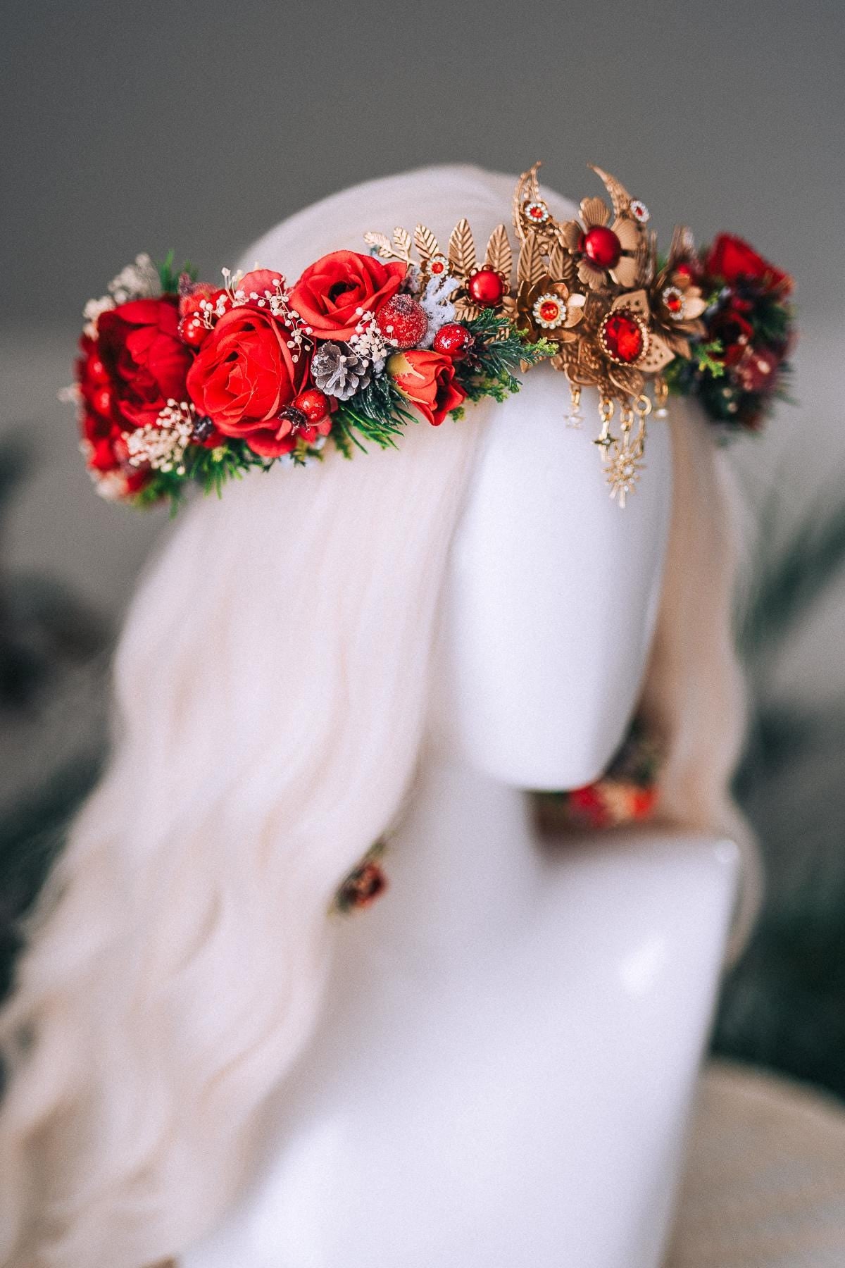 Christmas Floral Earrings Red Roses Gold