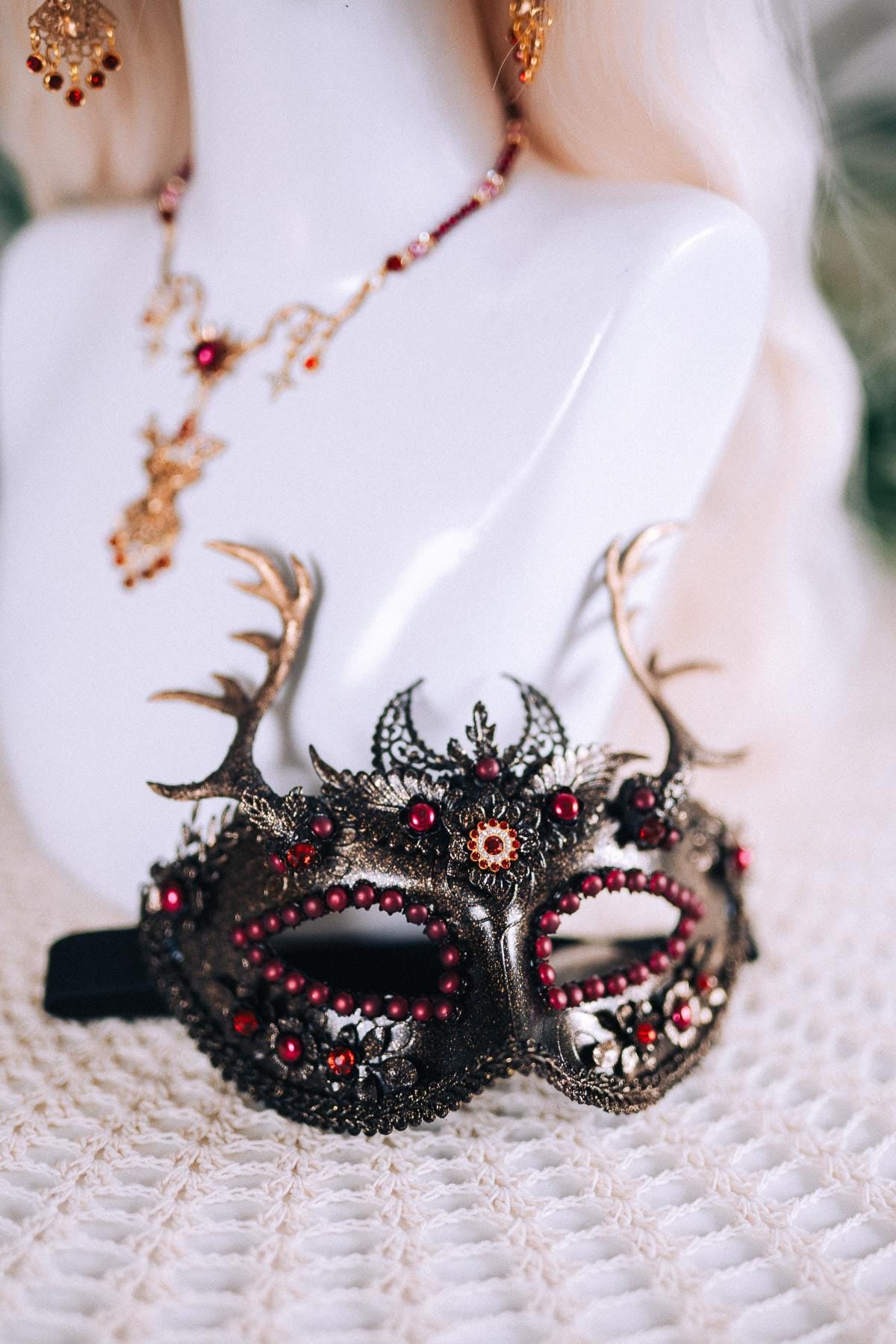 Deer Antlers Masquerade Mask For Men