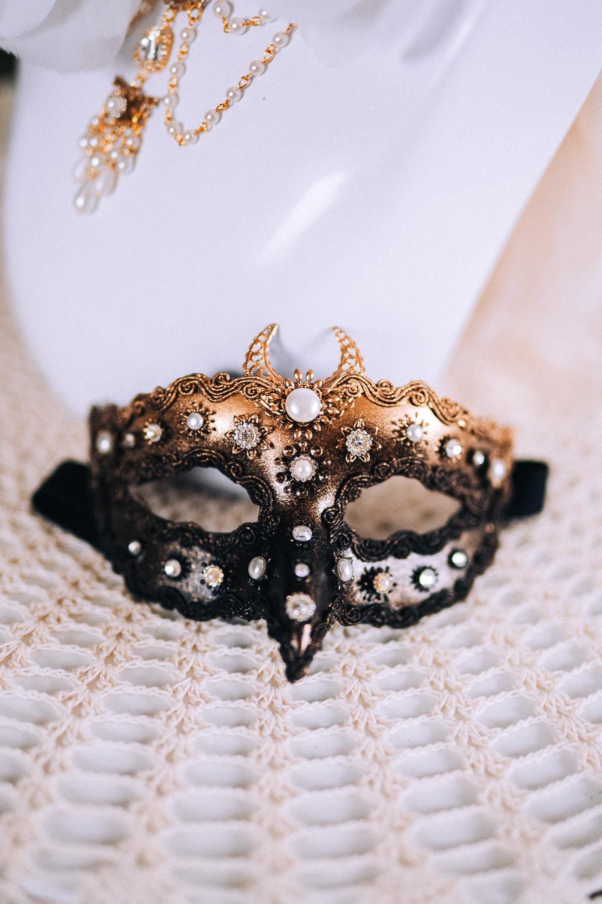 White Swan Masquerade Mask For Women