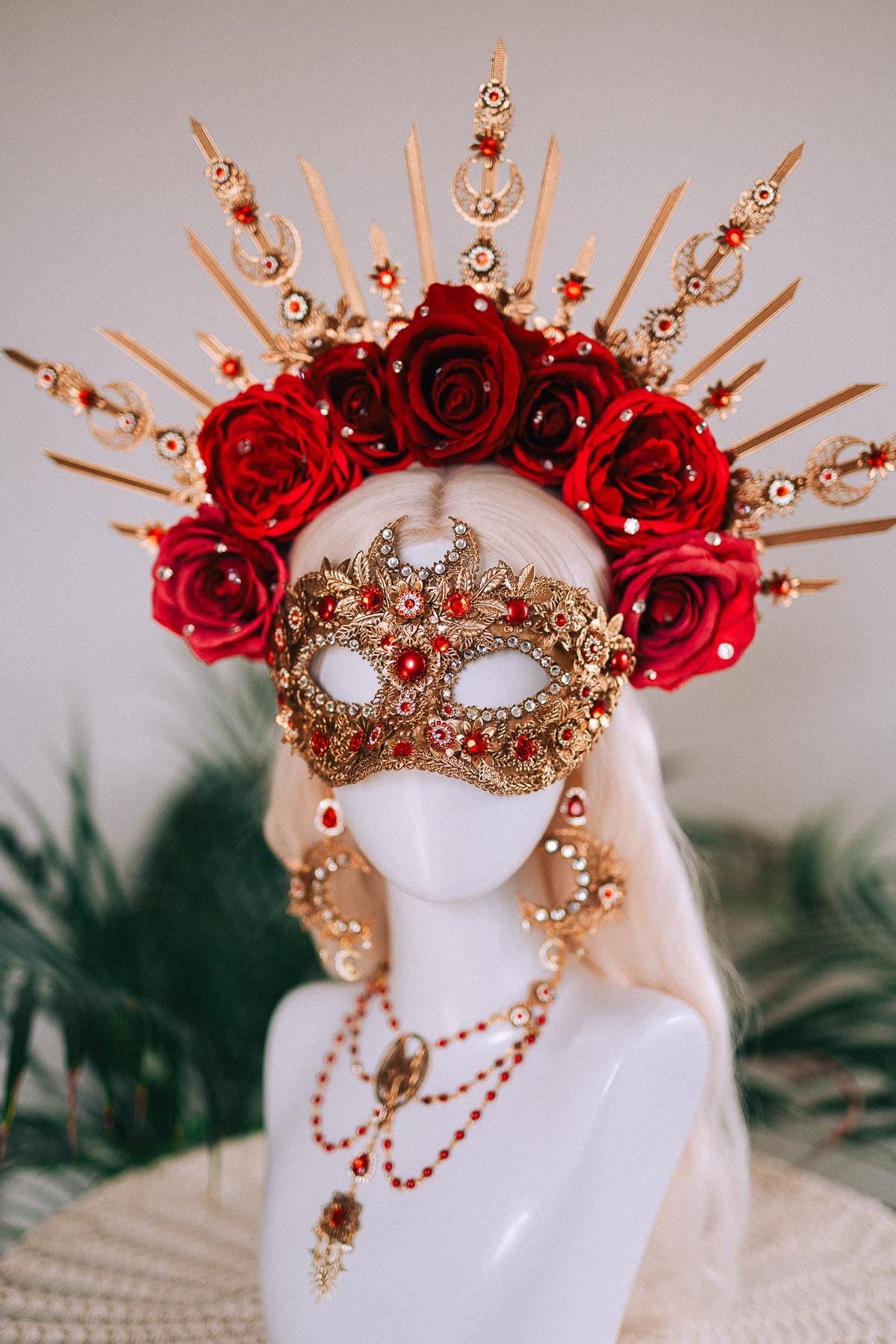 Baroque Fox Rose Halo Crown Carnival Ball Headpiece