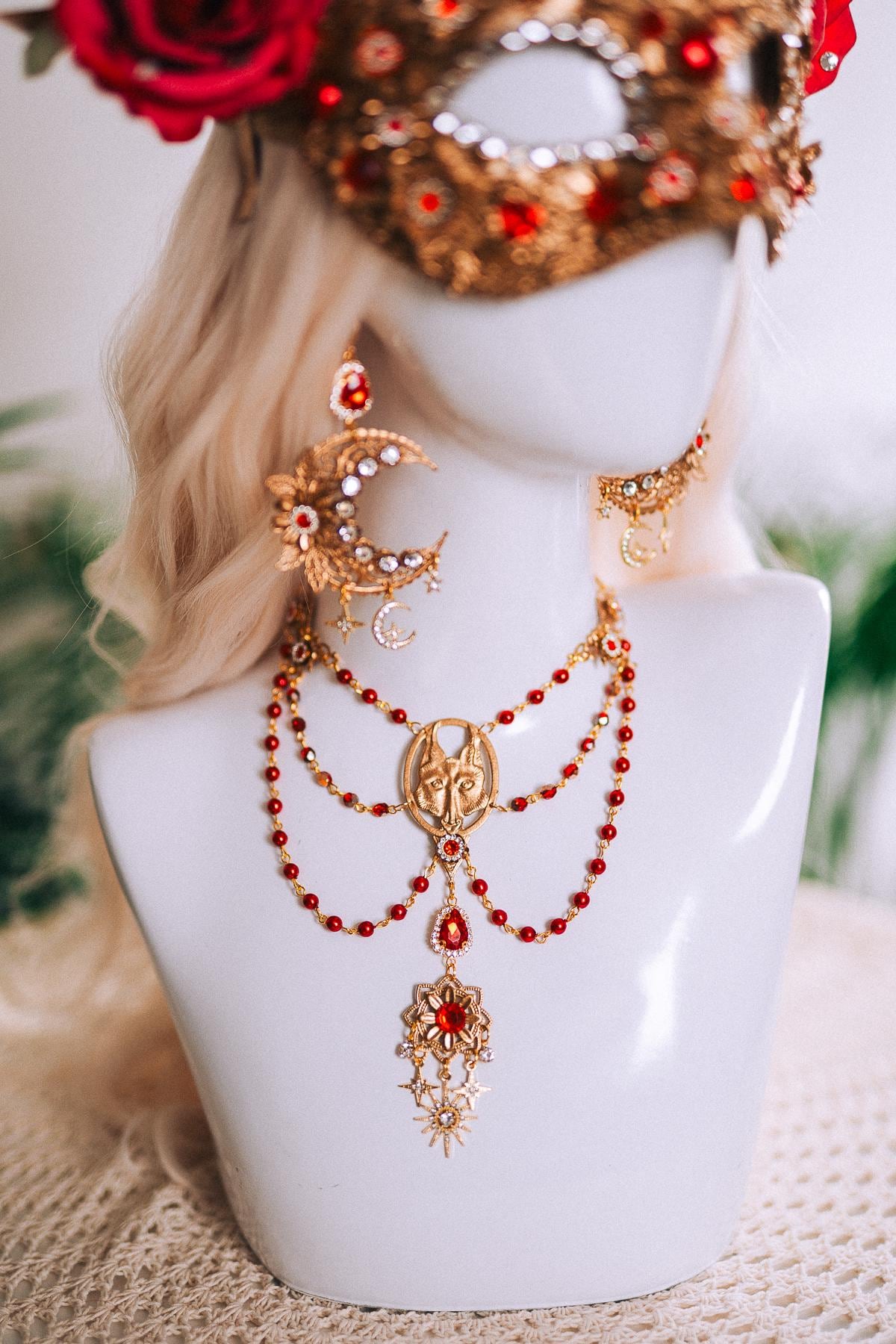 Baroque Fox Necklace Gold Red