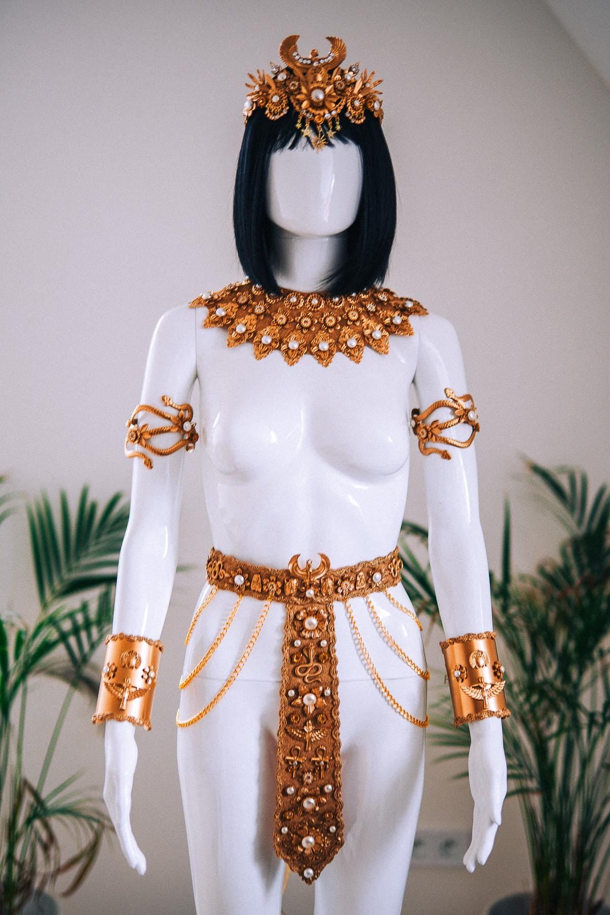 Cleopatra Solar Necklace Gold Egyptian Goddess Jewelry