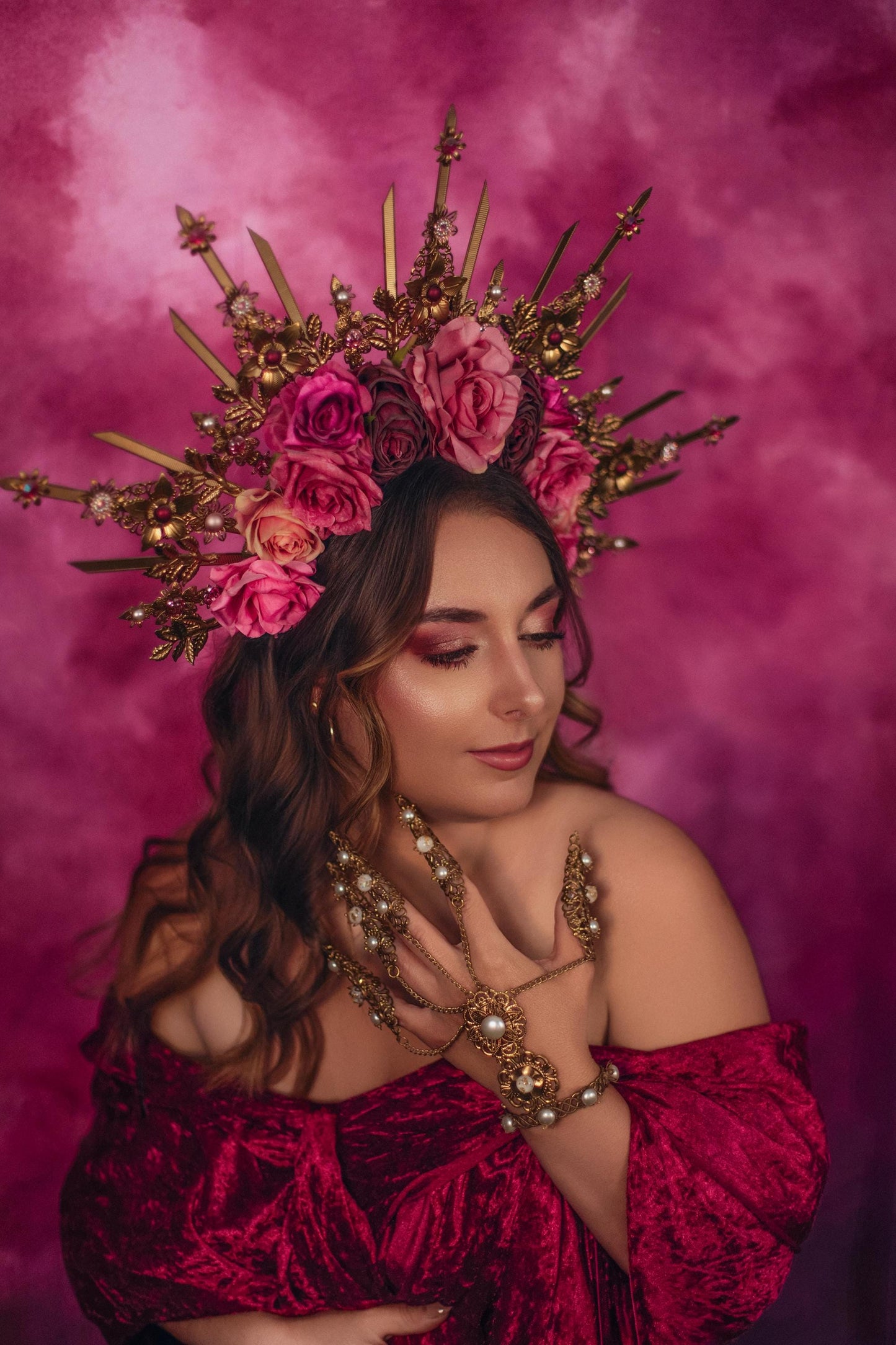 Rose Radiance Halo Crown With Gold Spikes