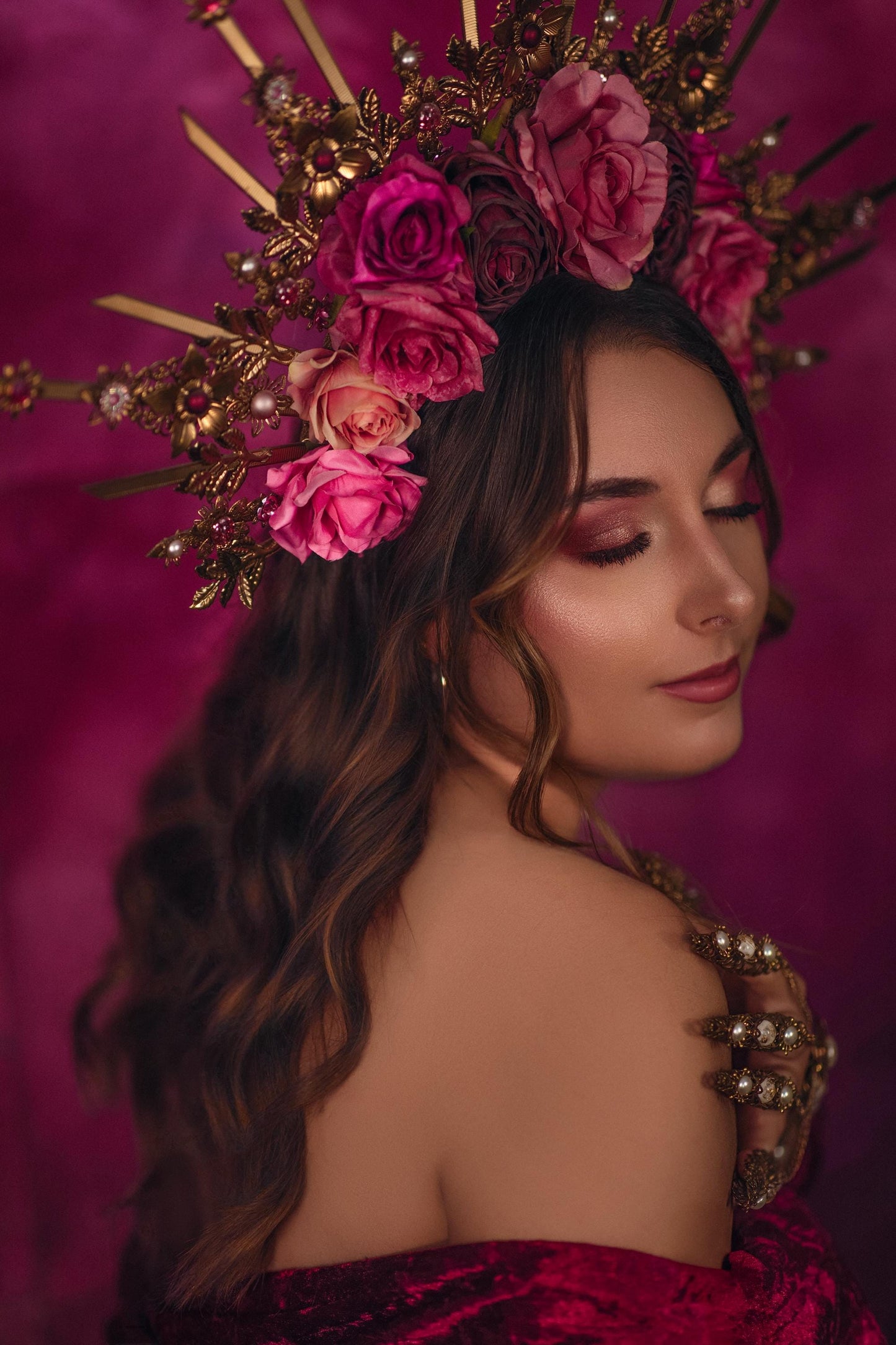 Rose Radiance Halo Crown With Gold Spikes