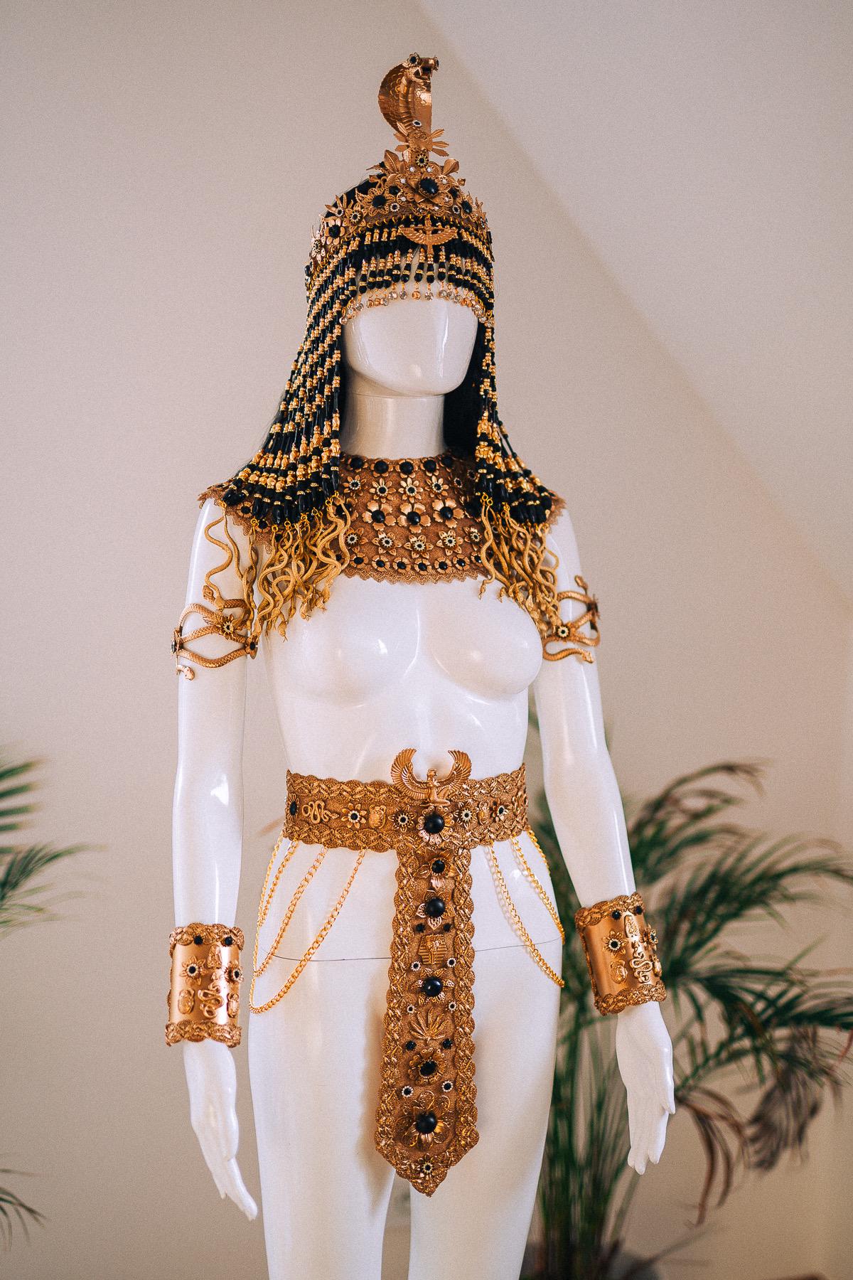 Royal Cleopatra Serpent Crown Gold Egyptian Goddess Headpiece Pearl Snake Tiara Festival Costume Accessory