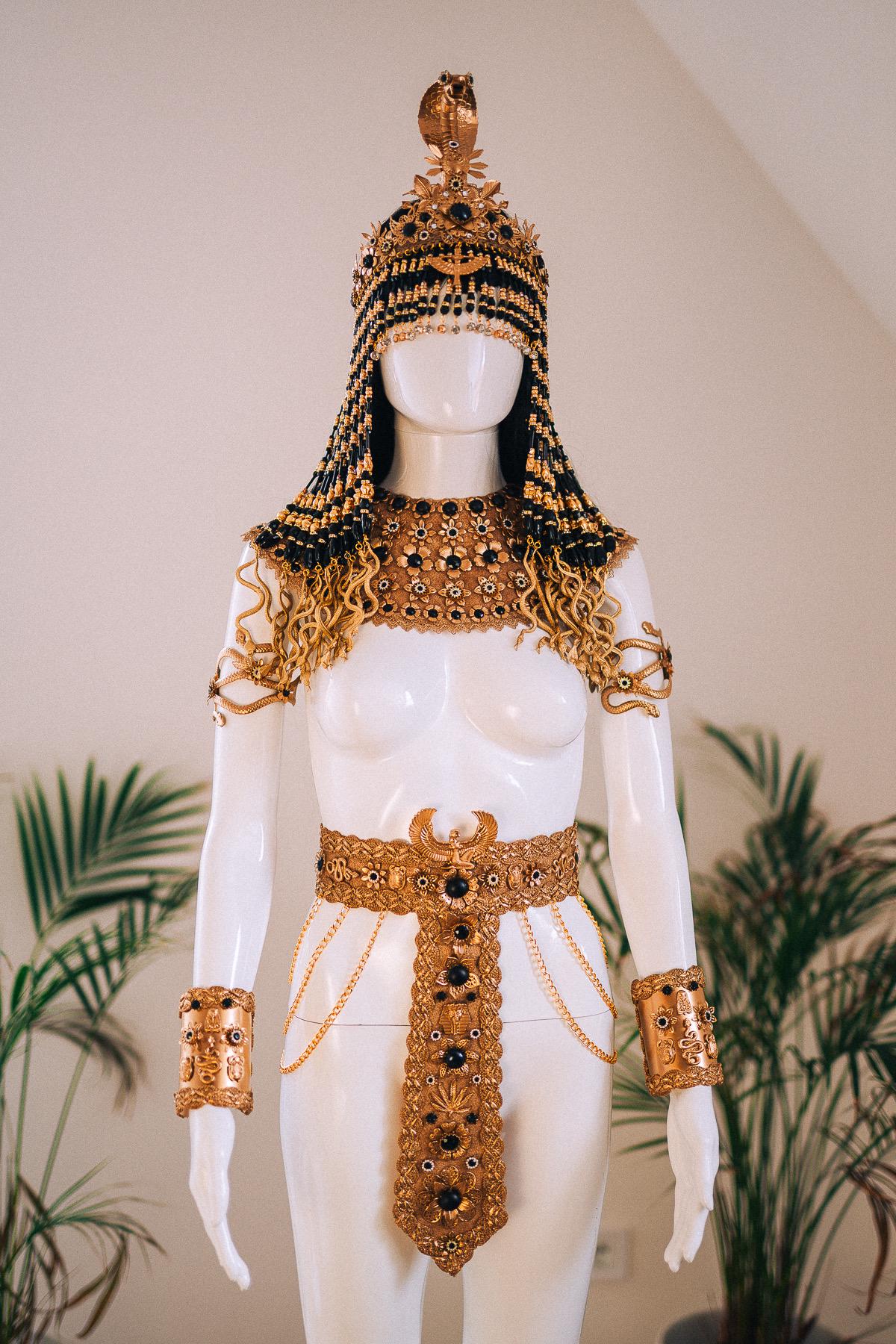 Royal Cleopatra Serpent Crown Gold Egyptian Goddess Headpiece Pearl Snake Tiara Festival Costume Accessory