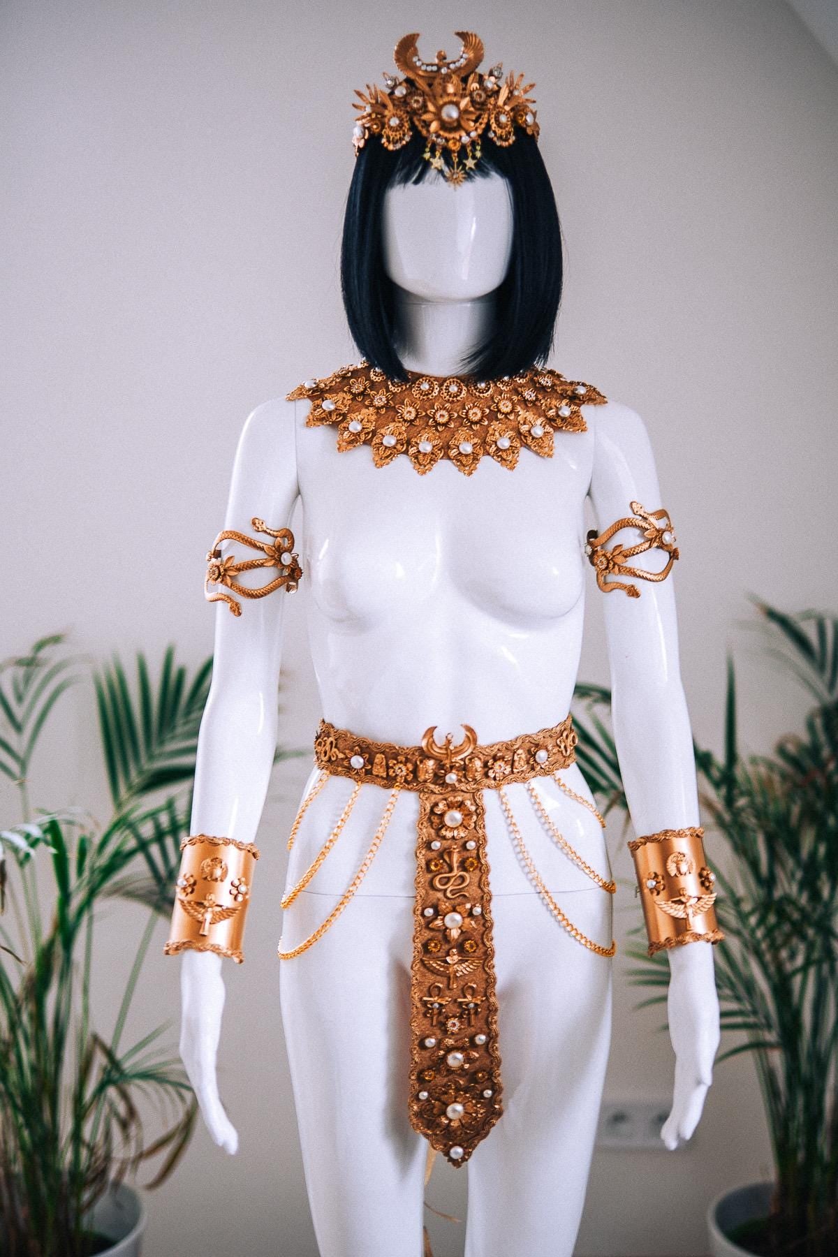 Cleopatra Solar Necklace Gold Egyptian Goddess Jewelry