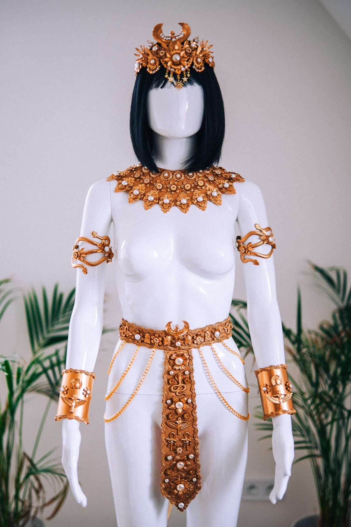 Royal Cleopatra Serpent Crown Gold Egyptian Goddess Headpiece Pearl Snake Tiara Festival Costume Accessory