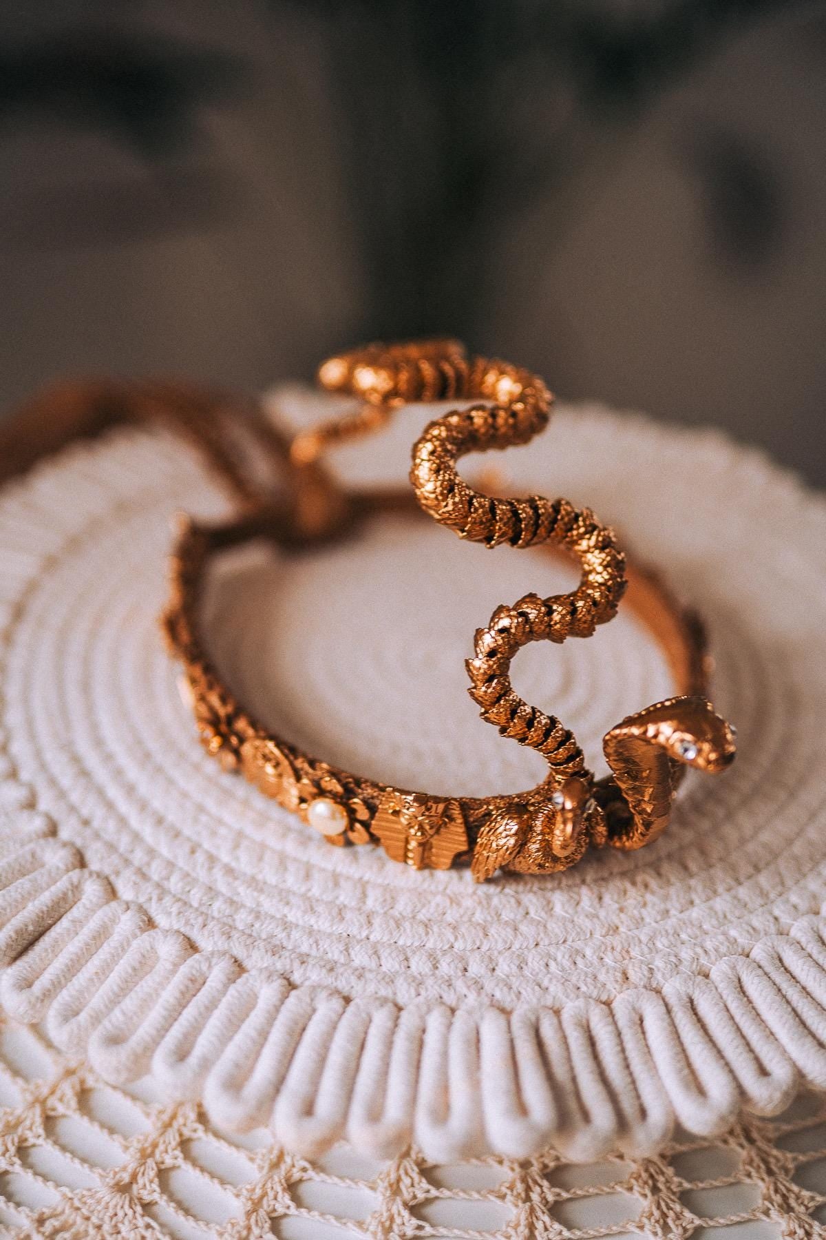 Cleopatra Serpent Crown Gold Egyptian Goddess Headpiece