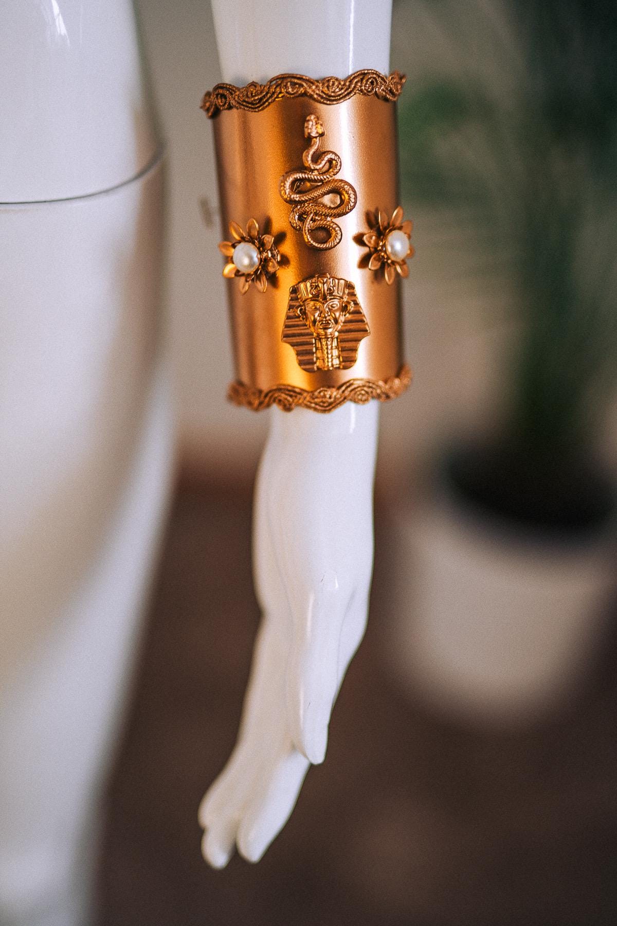 Cleopatra Solar Collar Gold Egyptian Goddess Necklace