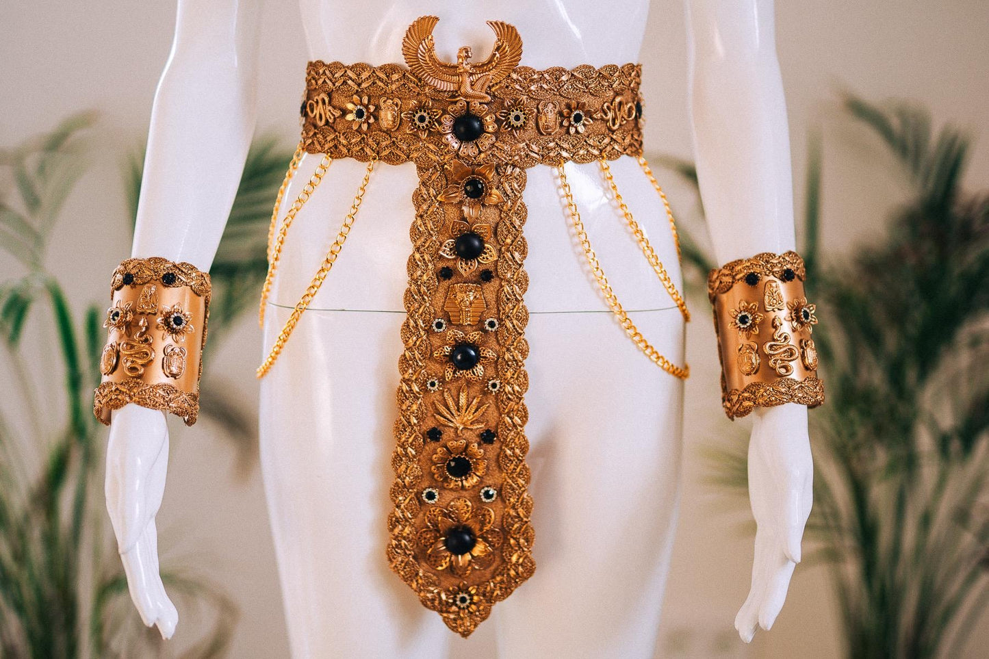 Royal Cleopatra Serpent Crown Gold Egyptian Goddess Headpiece Pearl Snake Tiara Festival Costume Accessory