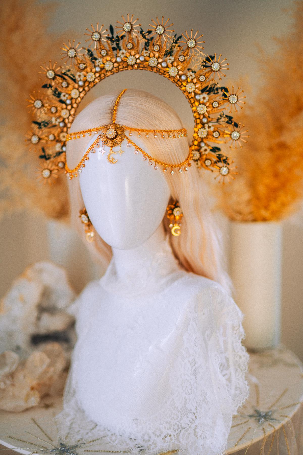Gold Halo Crown with Pearls, Boho Bridal Headpiece, Gypsophila and Eucalyptus