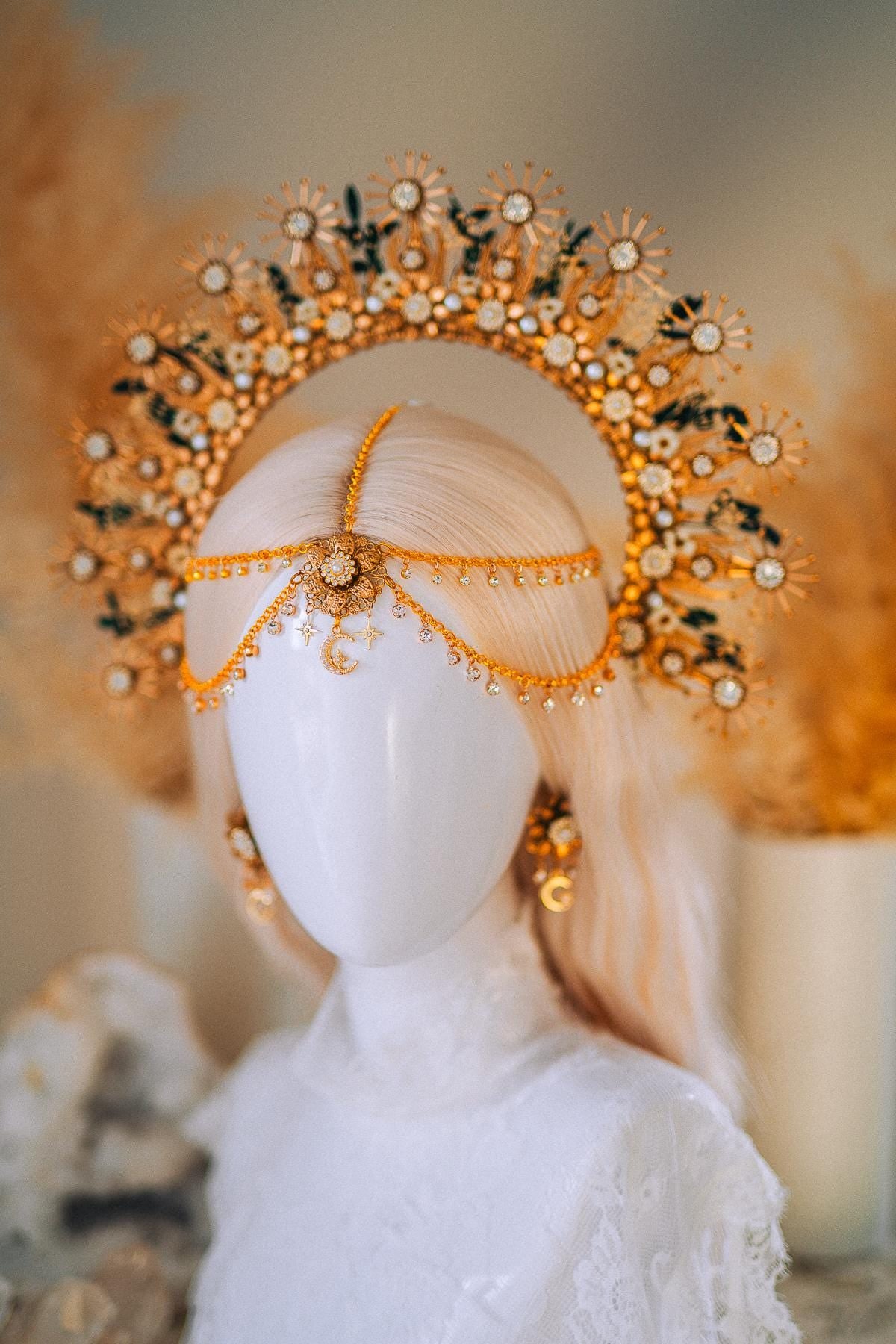 Gold Halo Crown with Pearls, Boho Bridal Headpiece, Gypsophila and Eucalyptus