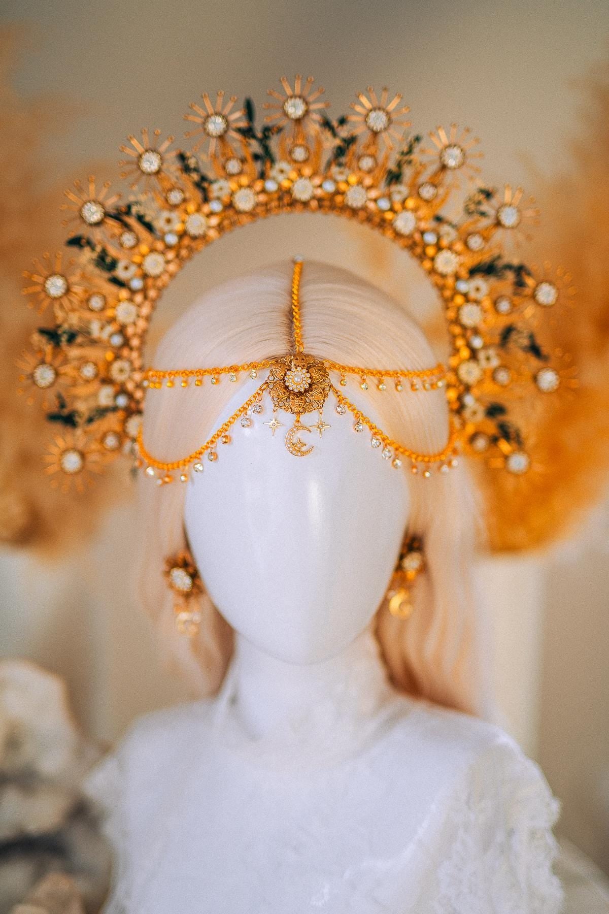 Gold Halo Crown with Pearls, Boho Bridal Headpiece, Gypsophila and Eucalyptus