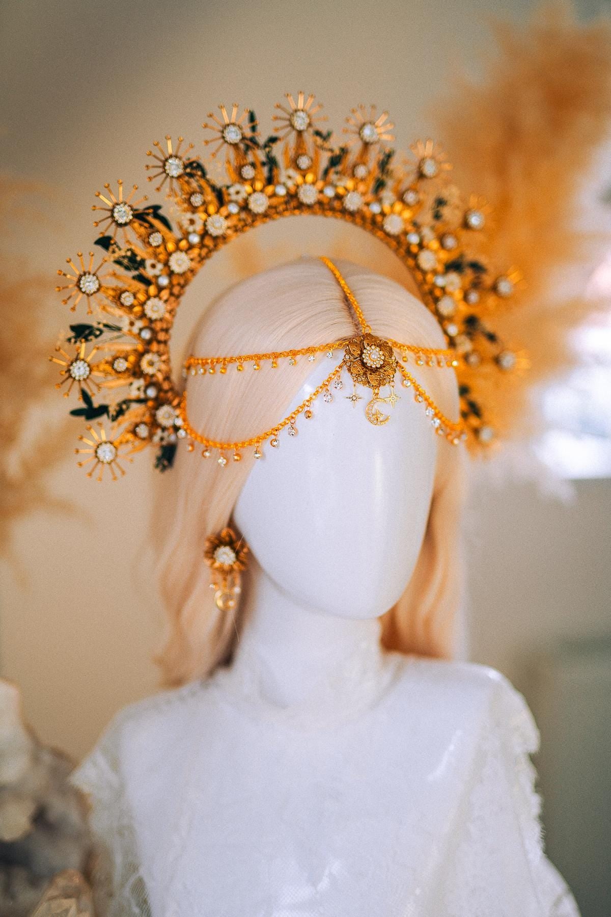 Gold Halo Crown with Pearls, Boho Bridal Headpiece, Gypsophila and Eucalyptus