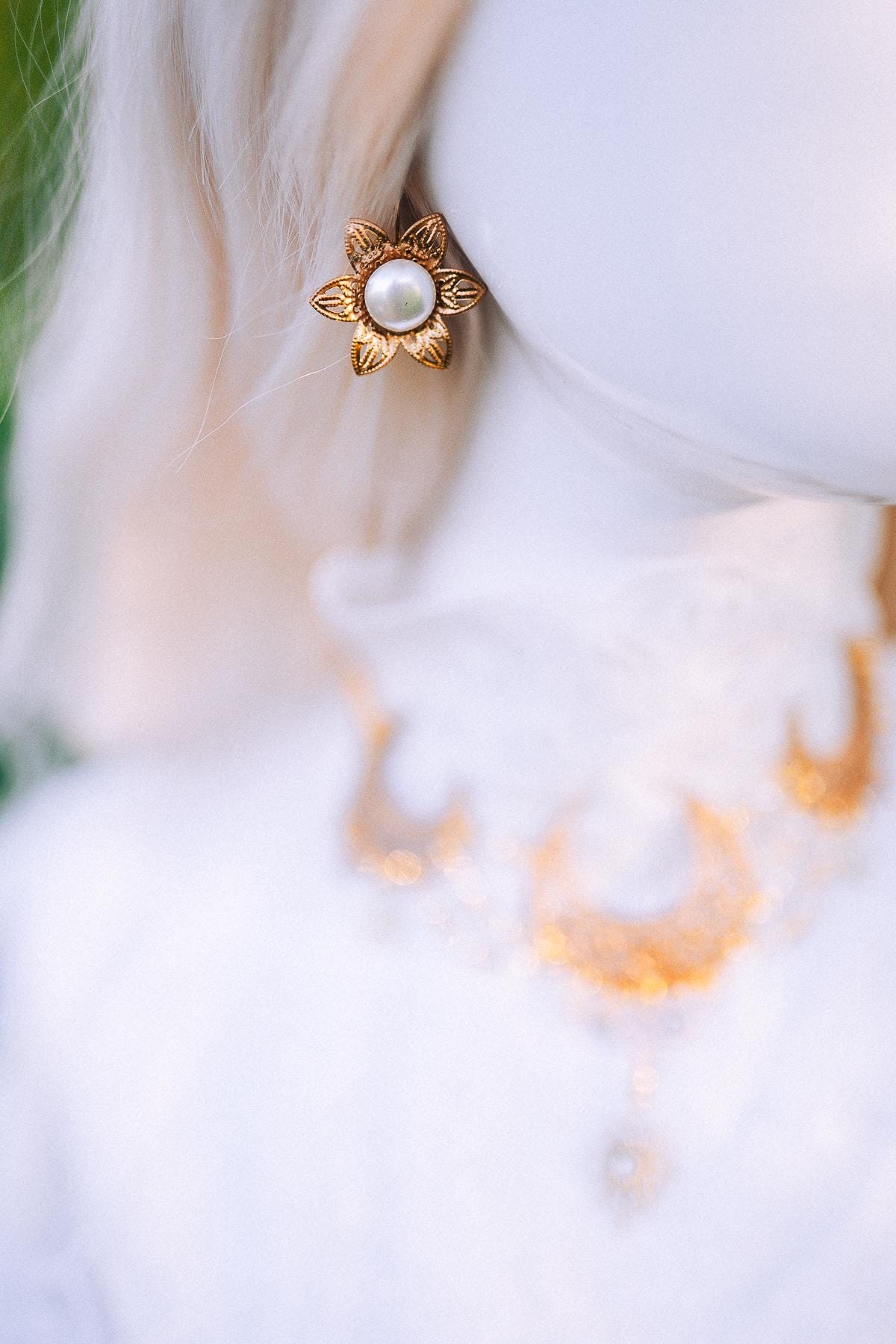 Golden Butterfly Necklace Bridal Choker Celestial Wedding Jewelry