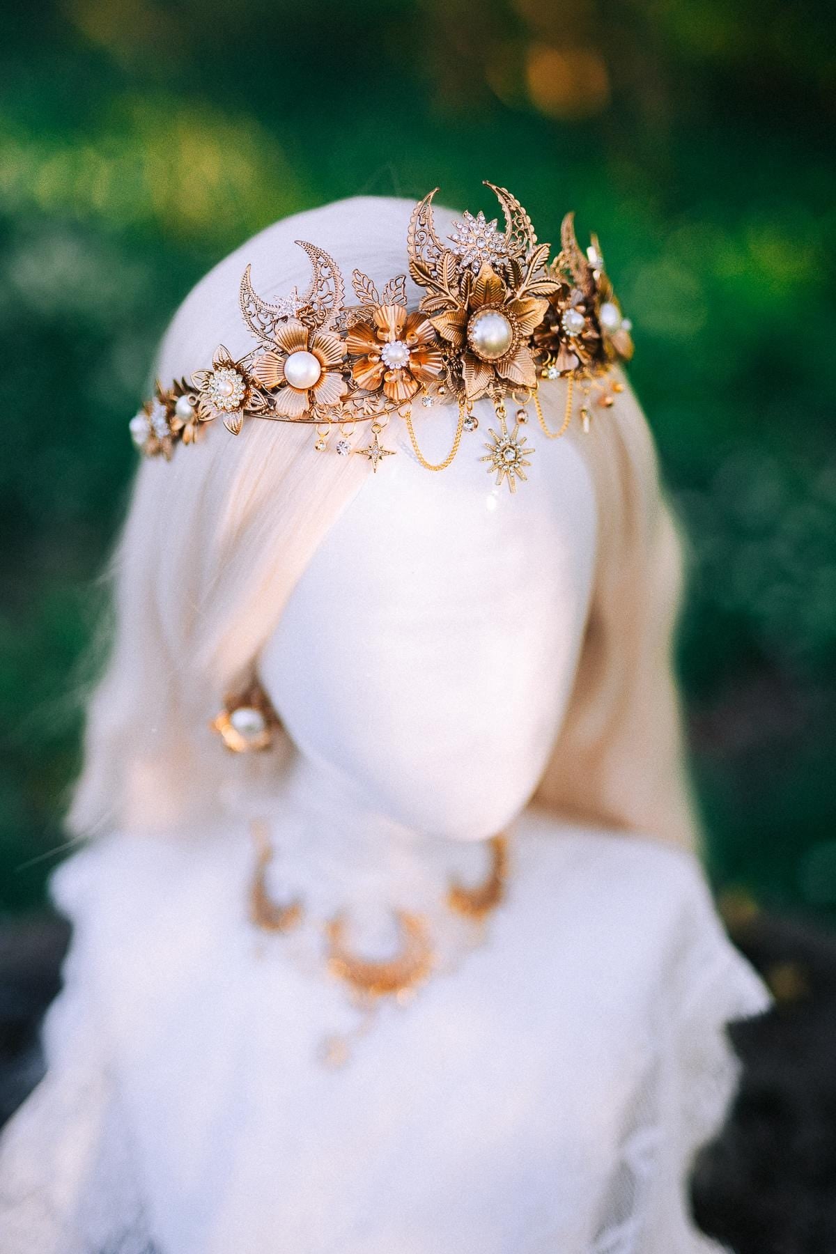 Golden Butterfly Necklace Bridal Choker Celestial Wedding Jewelry