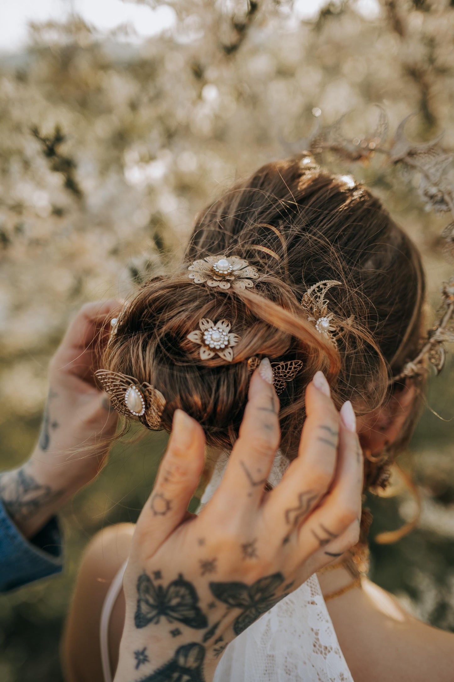 Bridal Halo Crown Gold Pearl Wedding Headpiece