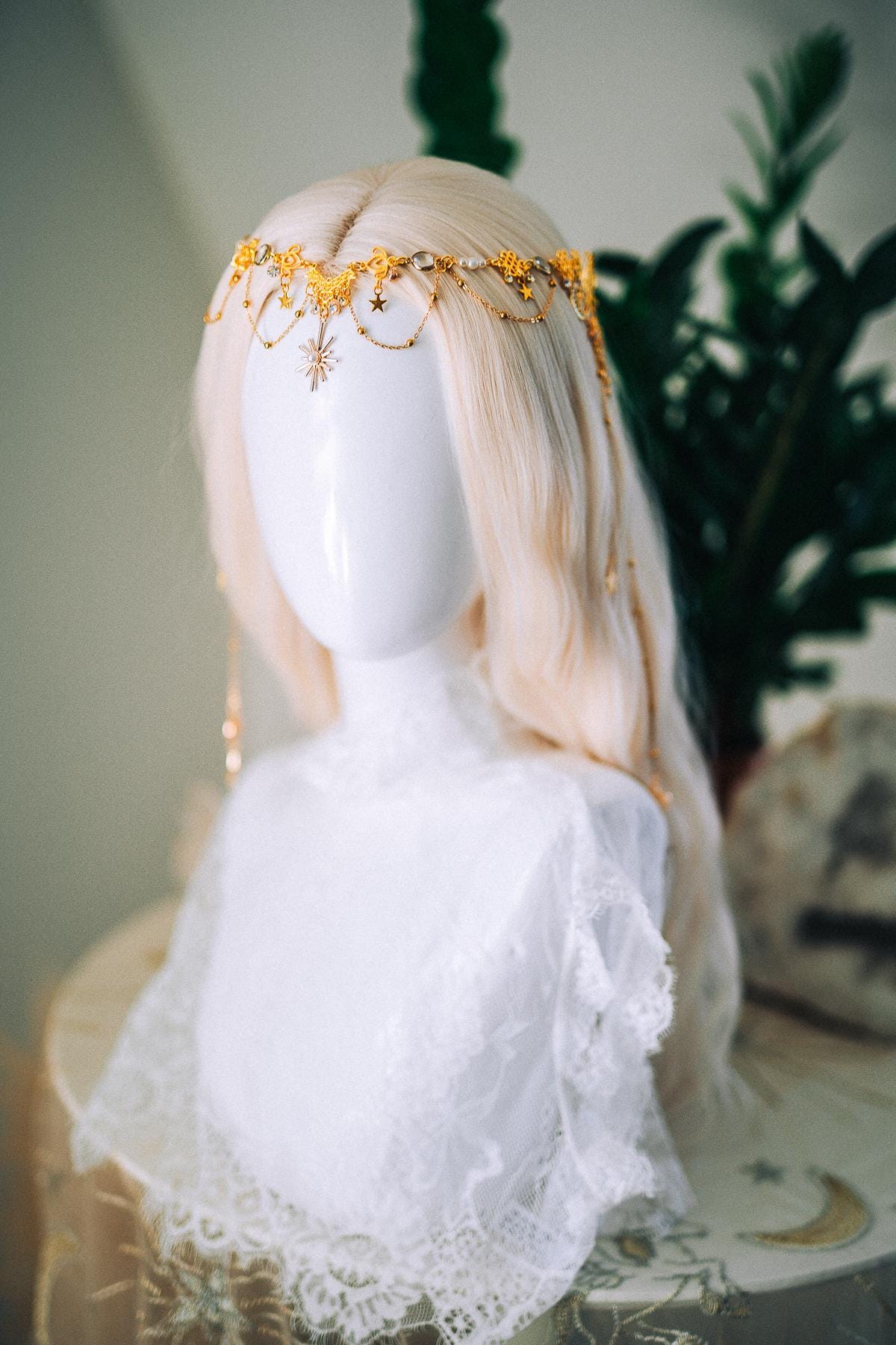 Gold Celestial Hair Chain Bridal Headpiece Star Moon Crown Boho Festival Hair Jewelry