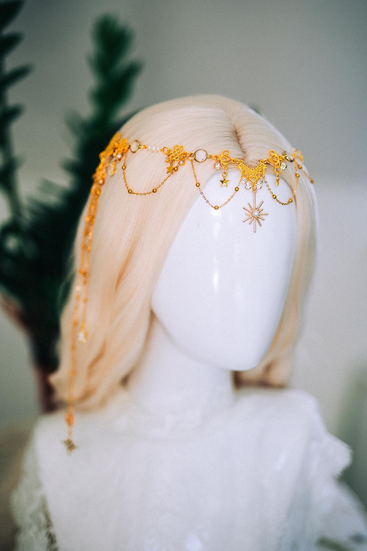 Gold Celestial Hair Chain Bridal Headpiece Star Moon Crown Boho Festival Hair Jewelry