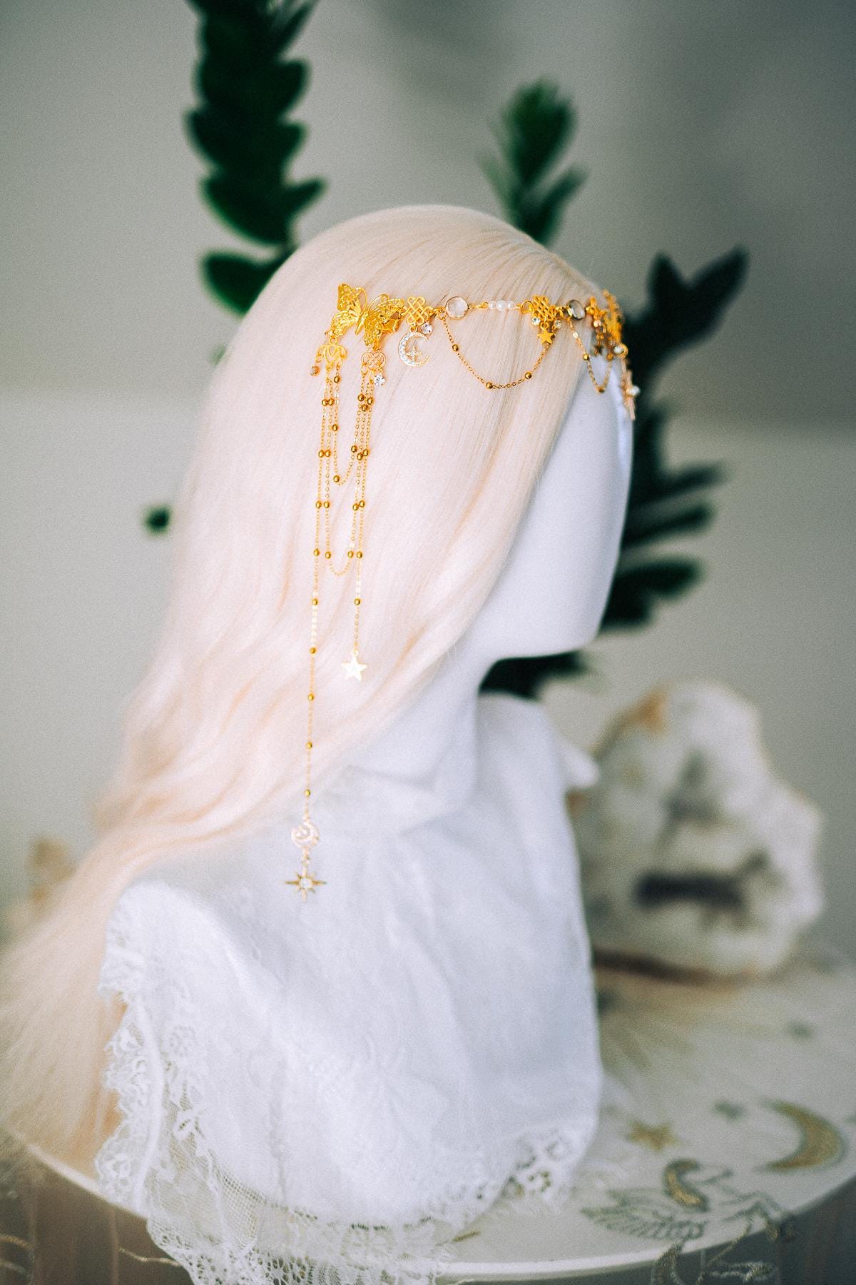 Gold Celestial Hair Chain Bridal Headpiece Star Moon Crown Boho Festival Hair Jewelry