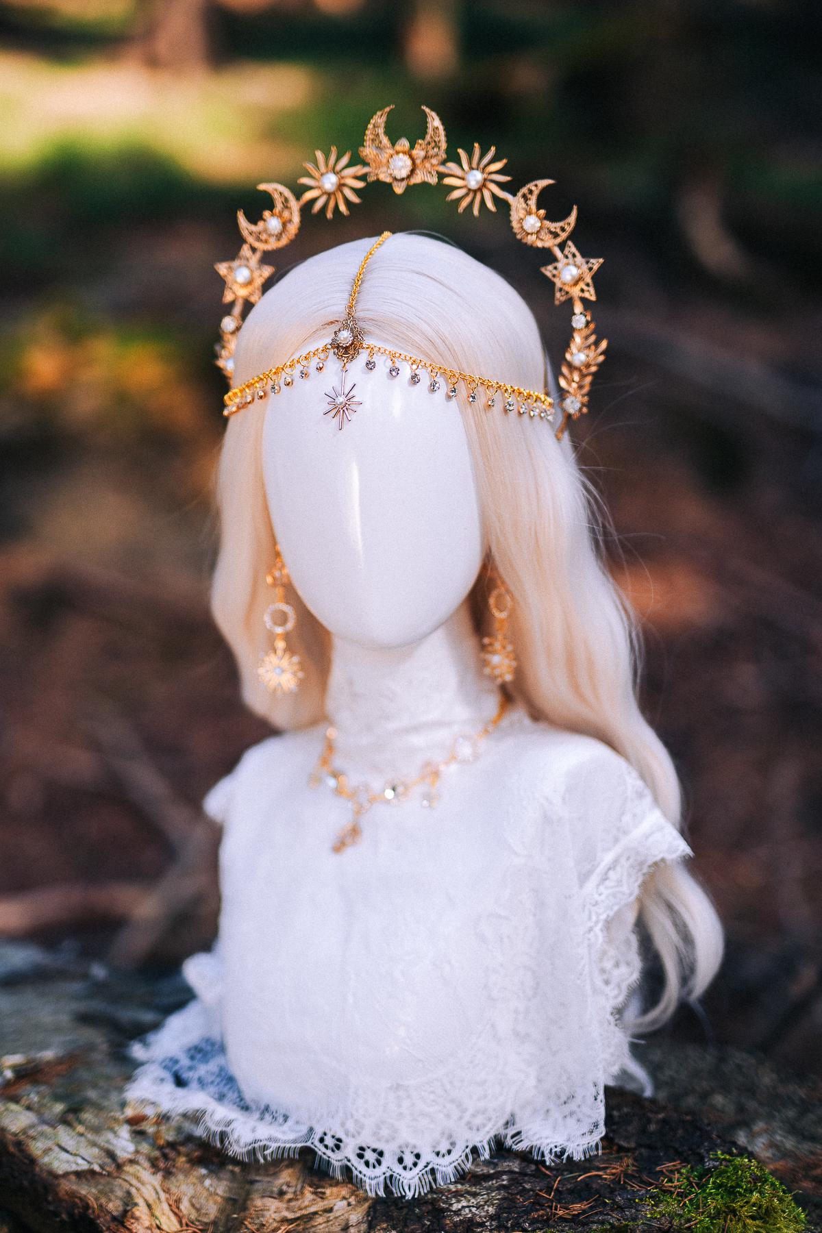 Gold Celestial Halo Crown Bridal Headpiece Star Moon Crown Goddess Wedding Crown
