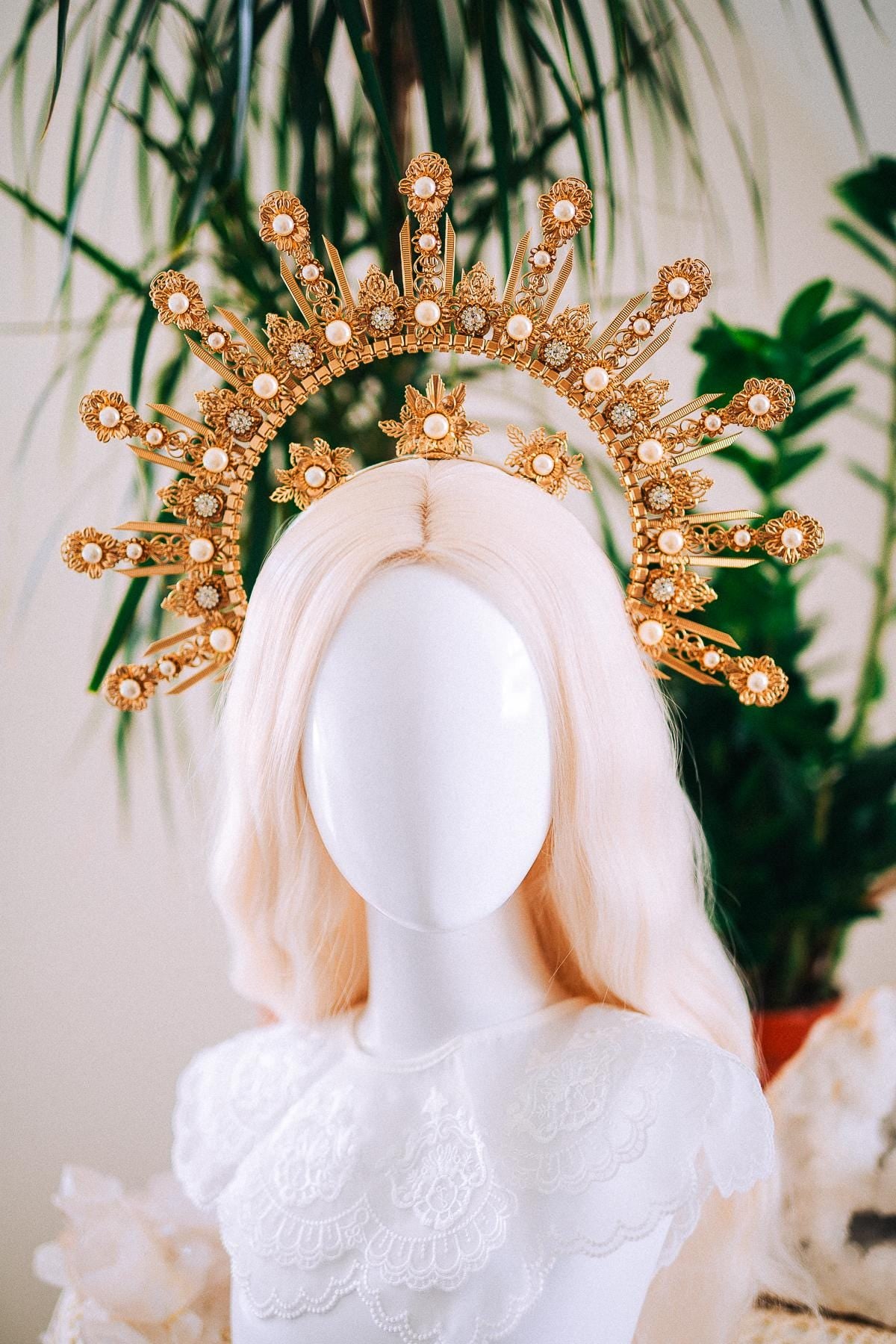 Celestial Halo Crown Gold Bridal Crown Wedding Headpiece Goddess Tiara Sun Halo Crown