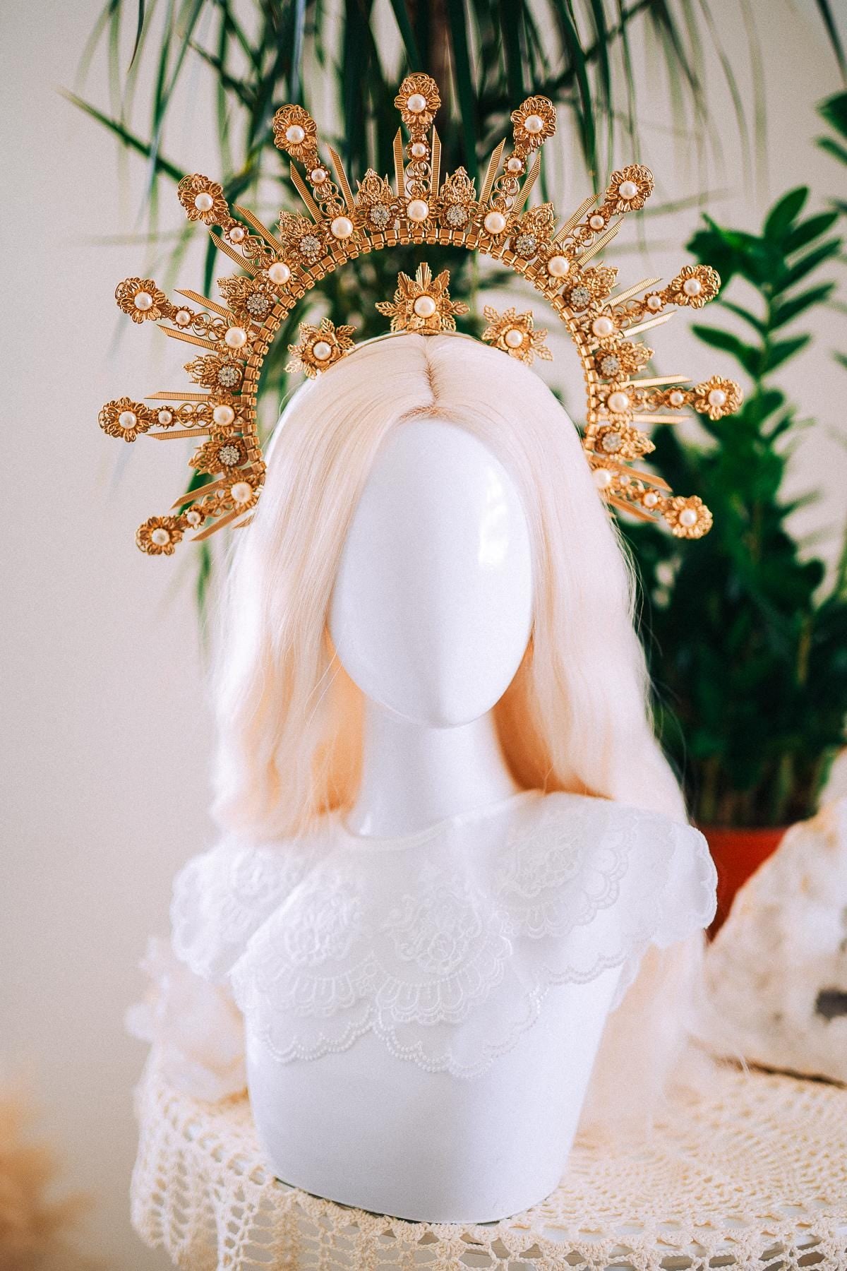Celestial Halo Crown Gold Bridal Crown Wedding Headpiece Goddess Tiara Sun Halo Crown