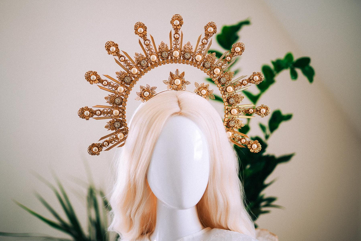 Celestial Halo Crown Gold Bridal Crown Wedding Headpiece Goddess Tiara Sun Halo Crown