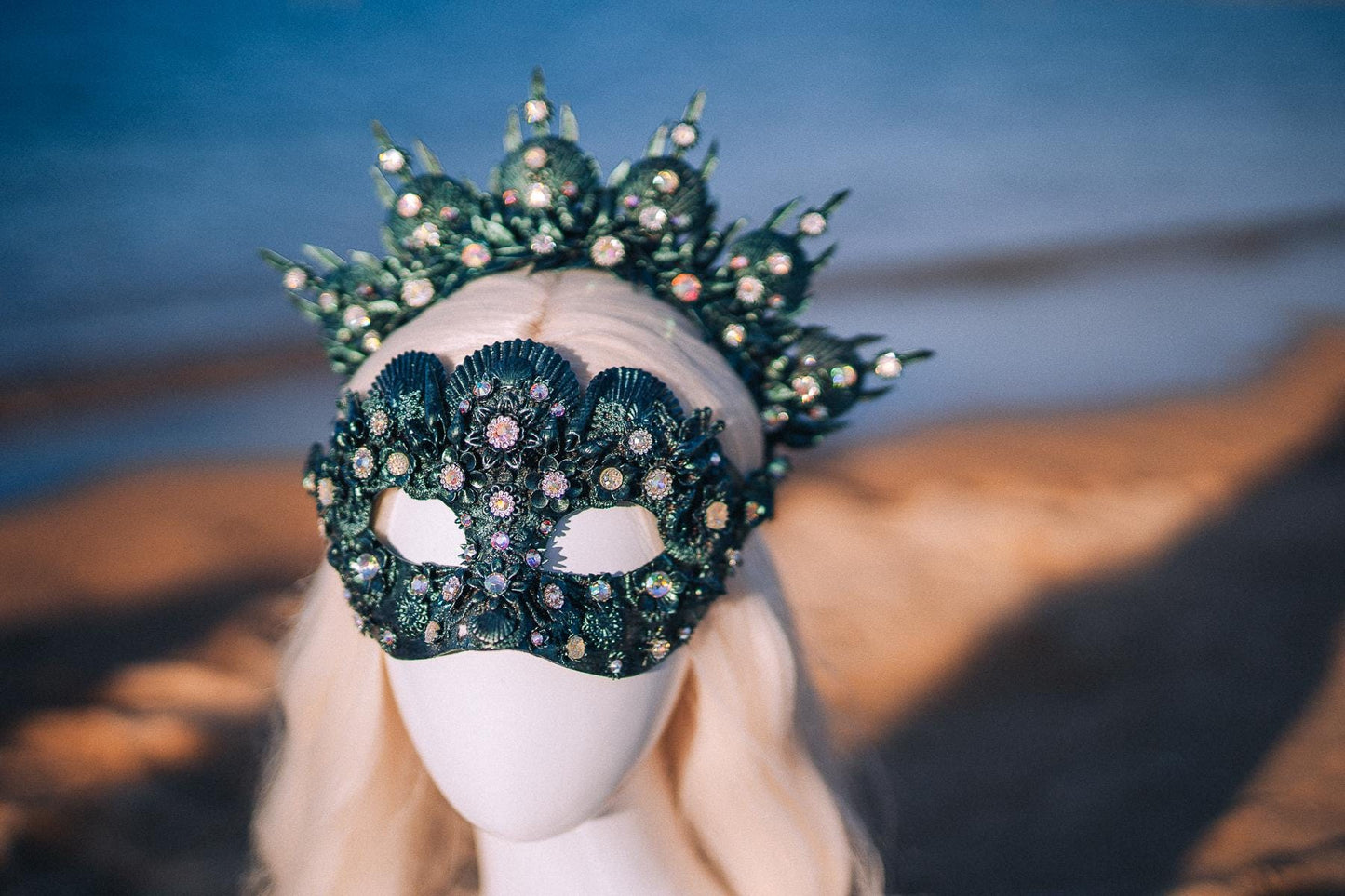 Emerald Shell Halo Crown Luxury Masquerade Crown Venetian Carnival Headpiece Crystal Costume Crown