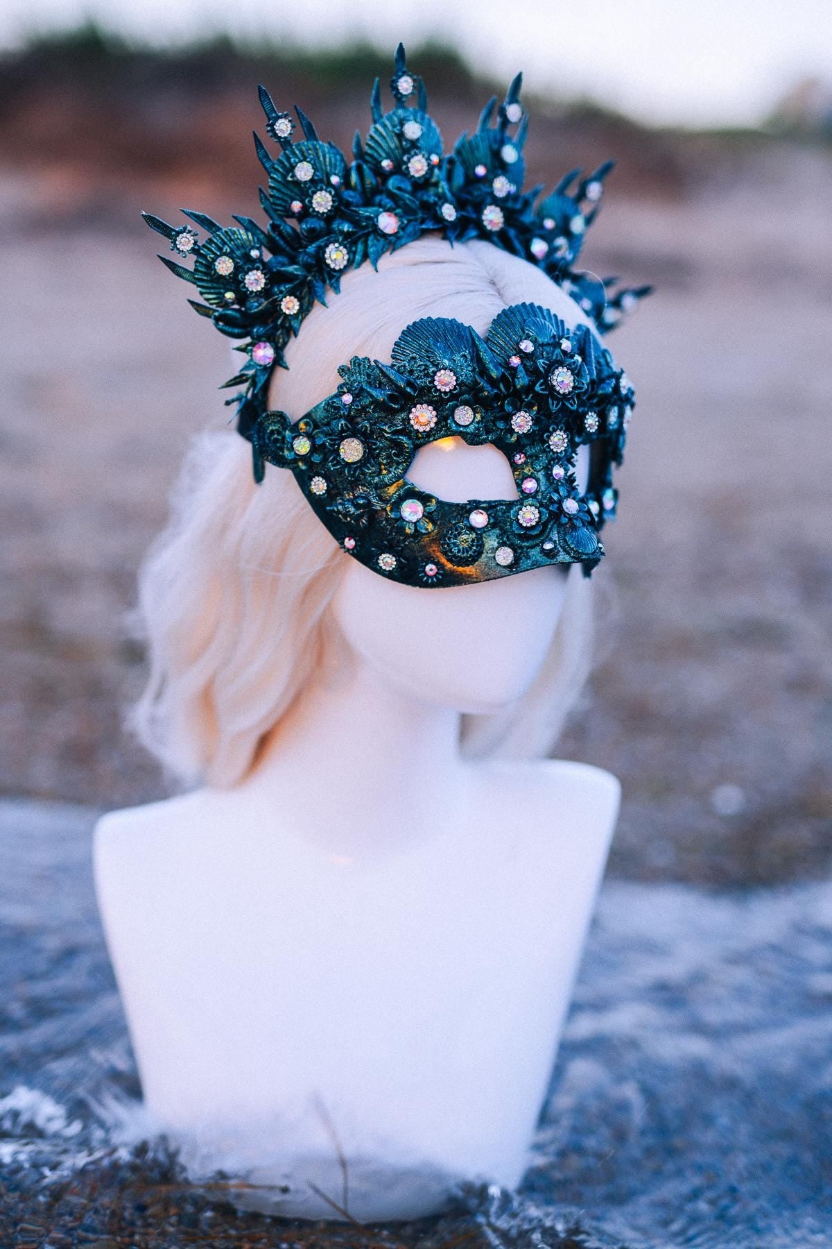 Emerald Shell Halo Crown Luxury Masquerade Crown Venetian Carnival Headpiece Crystal Costume Crown