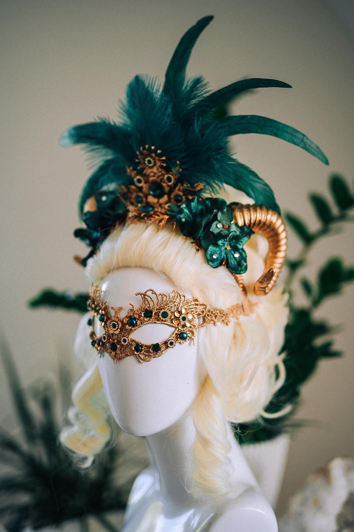 Emerald Masquerade Mask, Green Venetian Mask, Fantasy Mask, Emerald Goddess Mask, Lace Carnival Mask, Couture Costume Mask