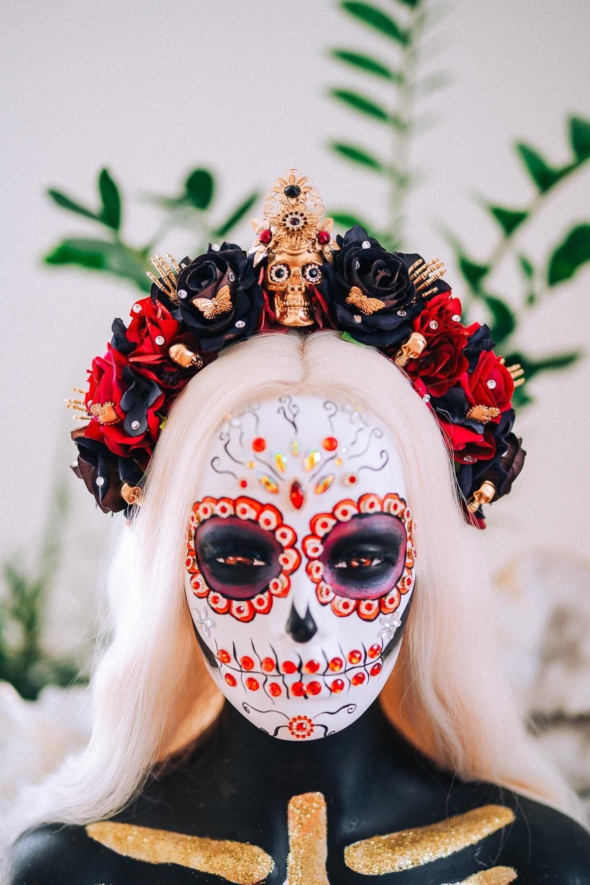 La Catrina Black Rose Crown, Día de los Muertos Headpiece, Mexican Floral Crown, Sugar Skull Crown, Artisan Flower Crown