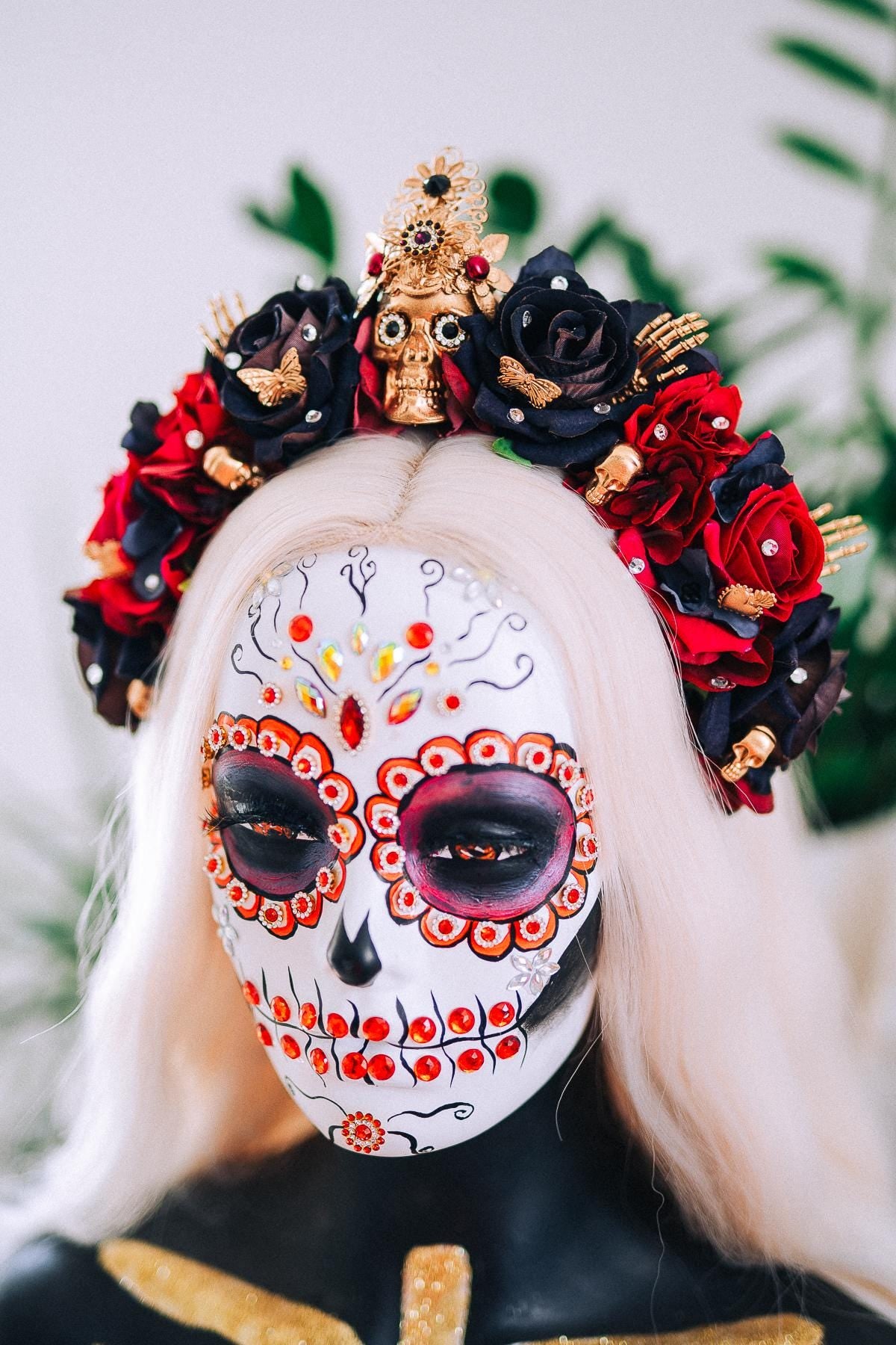 La Catrina Black Rose Crown, Día de los Muertos Headpiece, Mexican Floral Crown, Sugar Skull Crown, Artisan Flower Crown