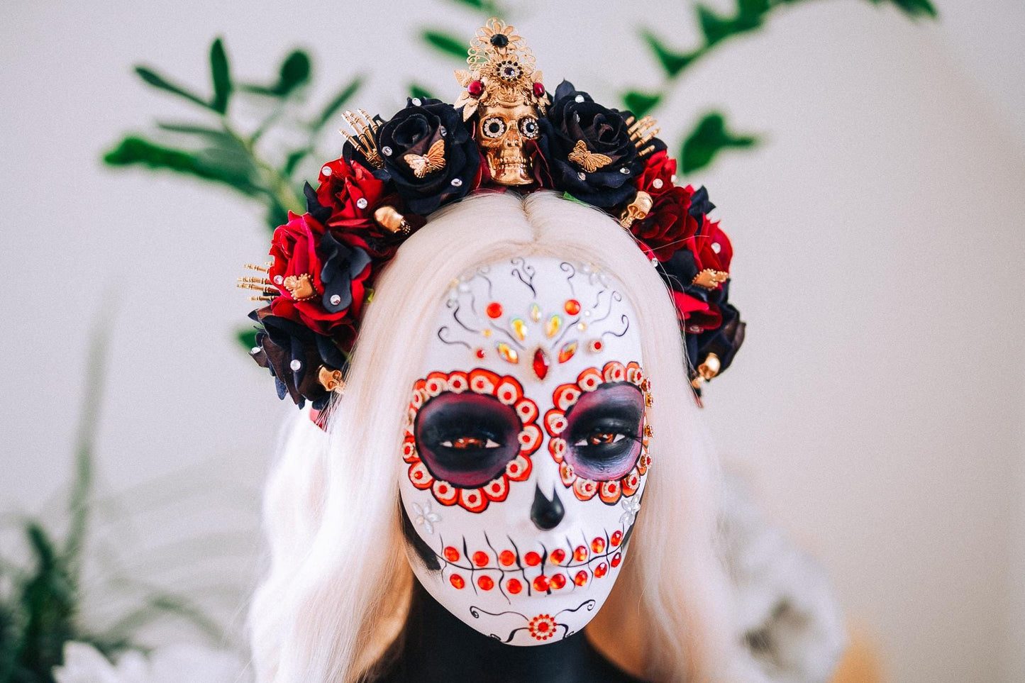 La Catrina Black Rose Crown, Día de los Muertos Headpiece, Mexican Floral Crown, Sugar Skull Crown, Artisan Flower Crown
