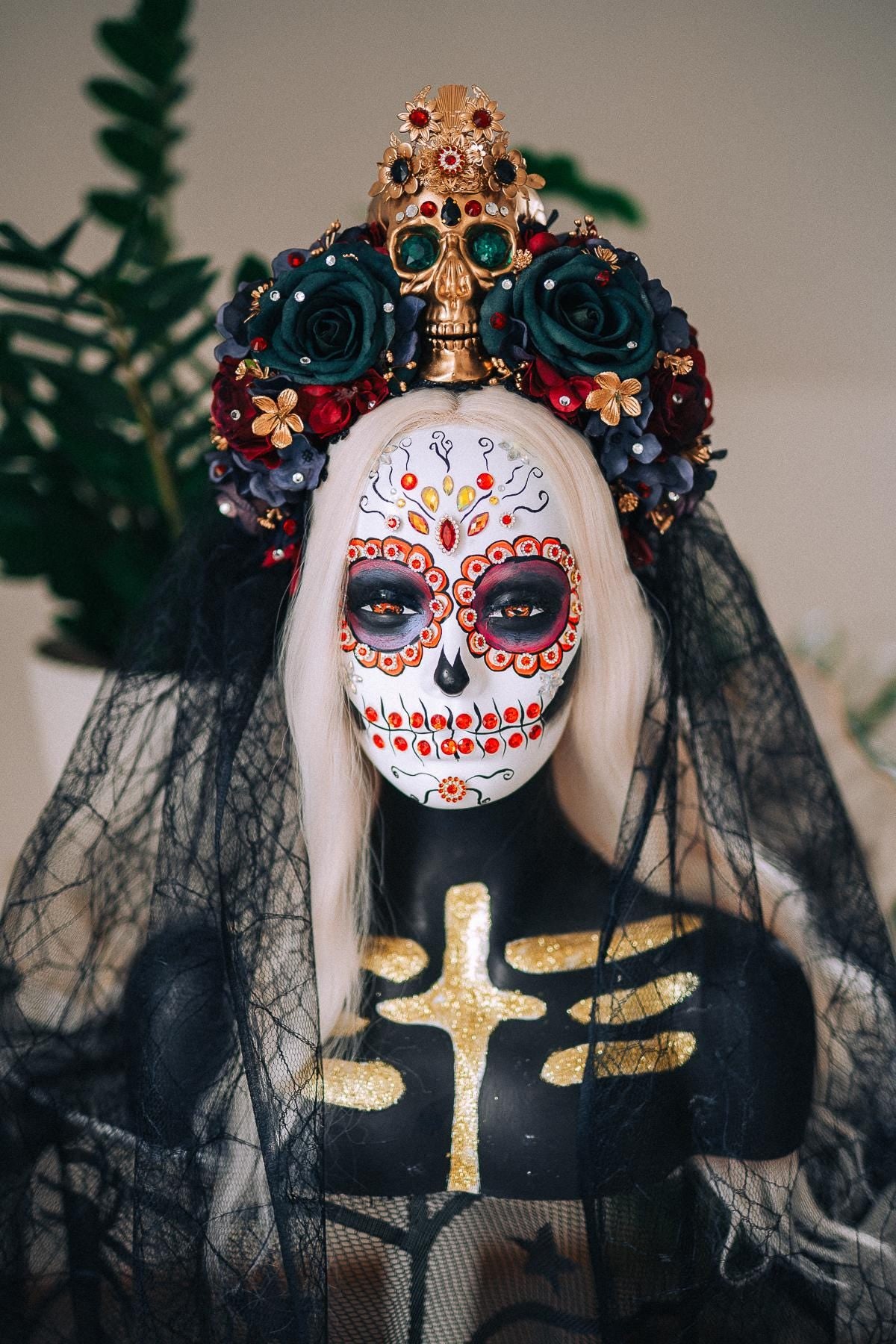 La Catrina Emerald Veil Crown, Día de los Muertos Veil Headpiece, Mexican Floral Crown, Sugar Skull Crown, Couture Bridal Veil