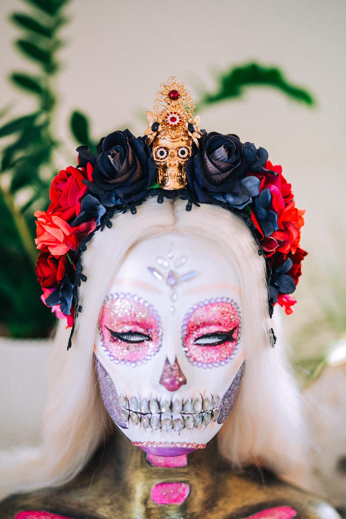 La Catrina Crimson Rose Crown, Día de los Muertos Floral Crown, Sugar Skull Headpiece, Mexican Flower Crown, Luxury Couture Crown