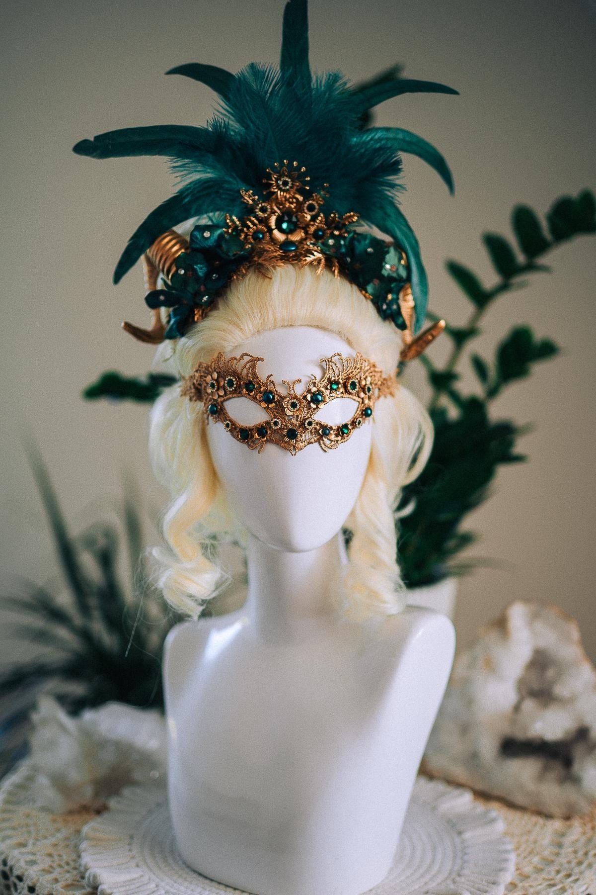 Emerald Masquerade Mask, Green Venetian Mask, Fantasy Mask, Emerald Goddess Mask, Lace Carnival Mask, Couture Costume Mask