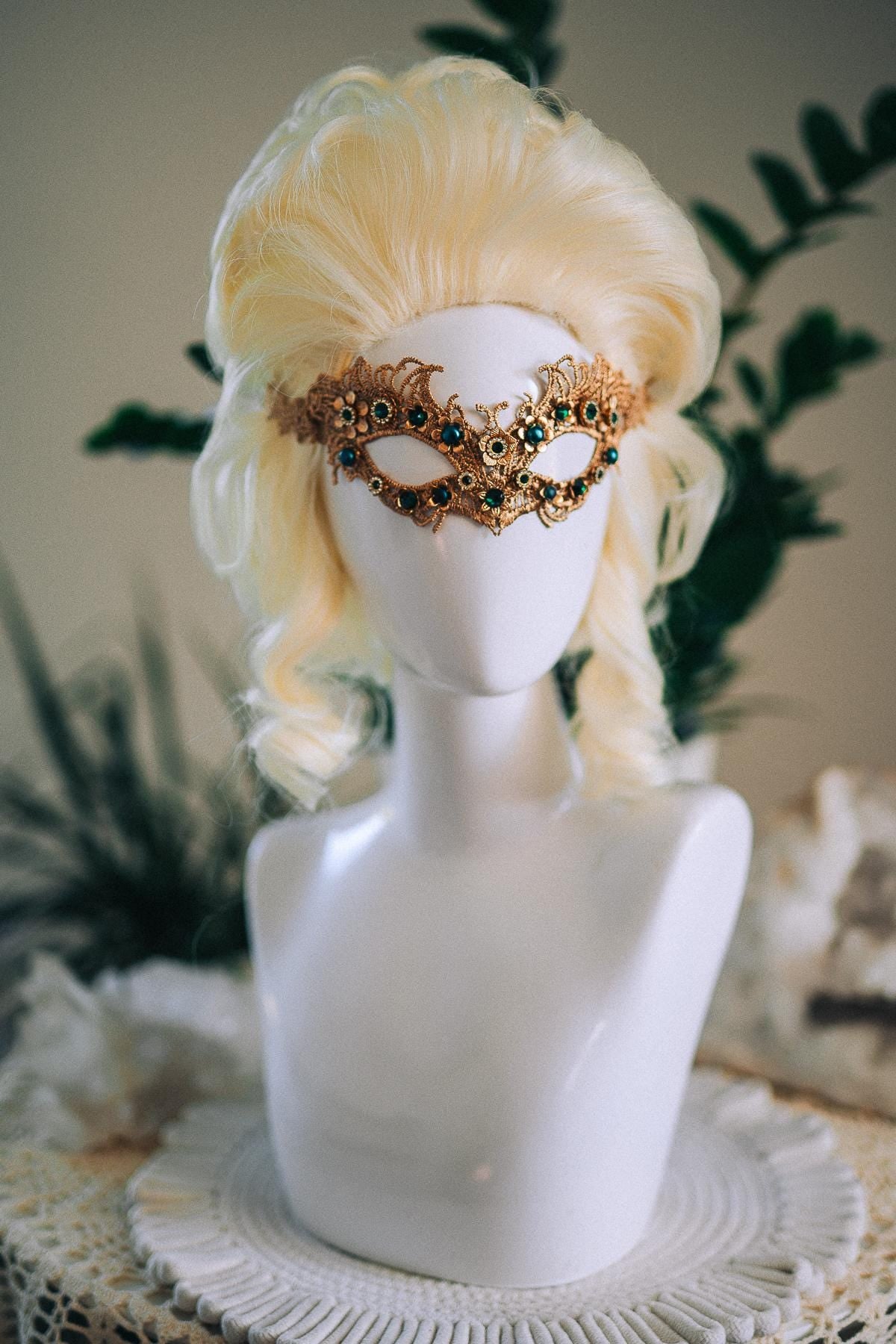 Emerald Masquerade Mask, Green Venetian Mask, Fantasy Mask, Emerald Goddess Mask, Lace Carnival Mask, Couture Costume Mask